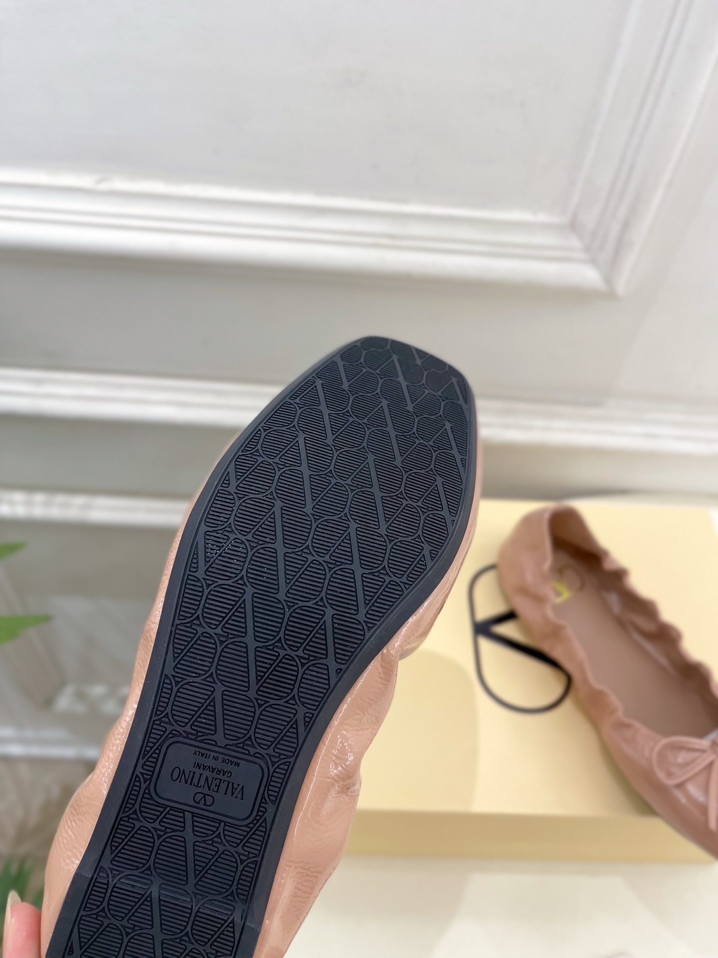 Valentino 华伦天奴 2025秋冬新品 VT蝴蝶结平底芭蕾舞鞋上新☑️—————————————
