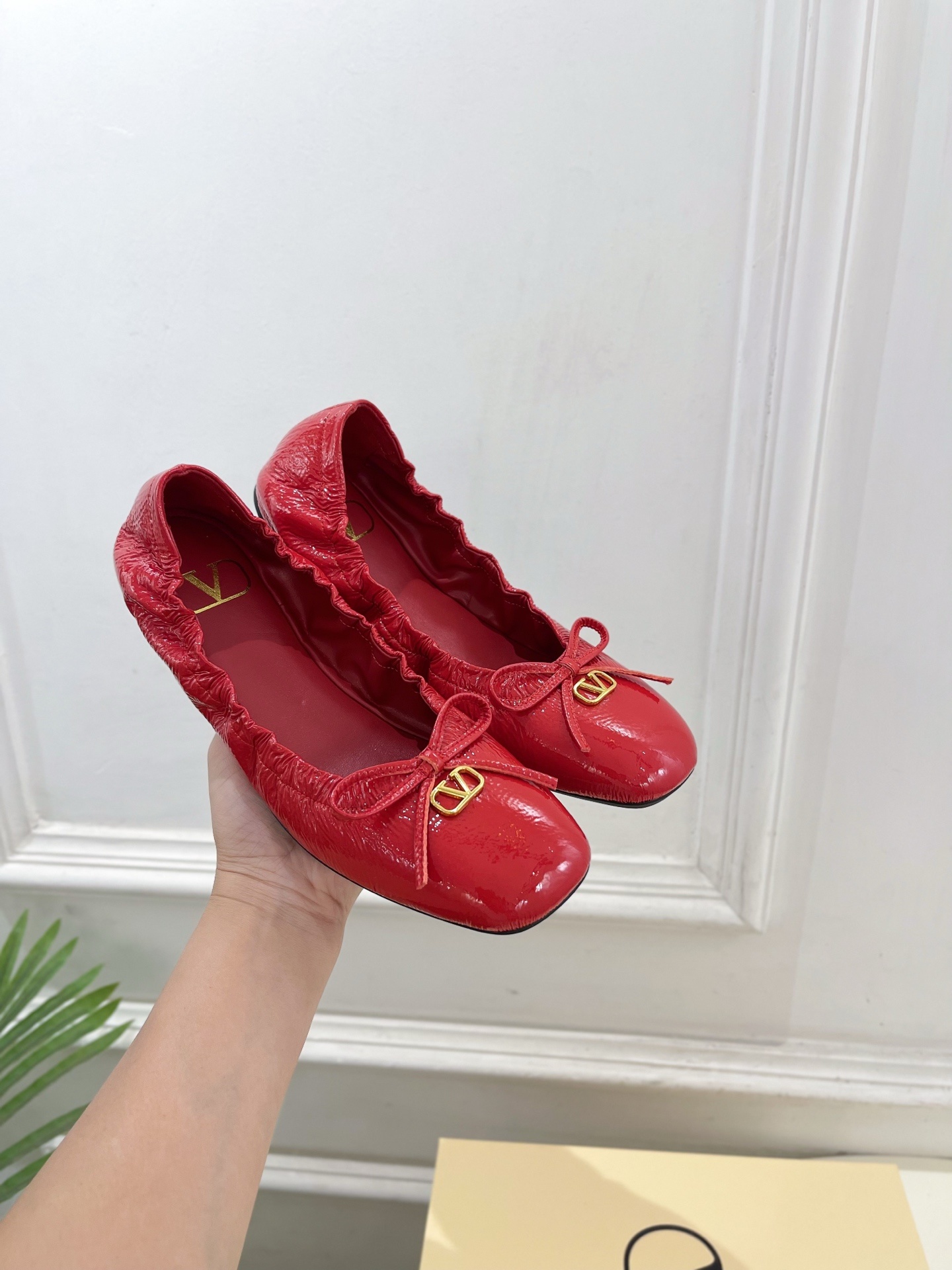 Valentino 华伦天奴 2025秋冬新品 VT蝴蝶结平底芭蕾舞鞋上新☑️—————————————