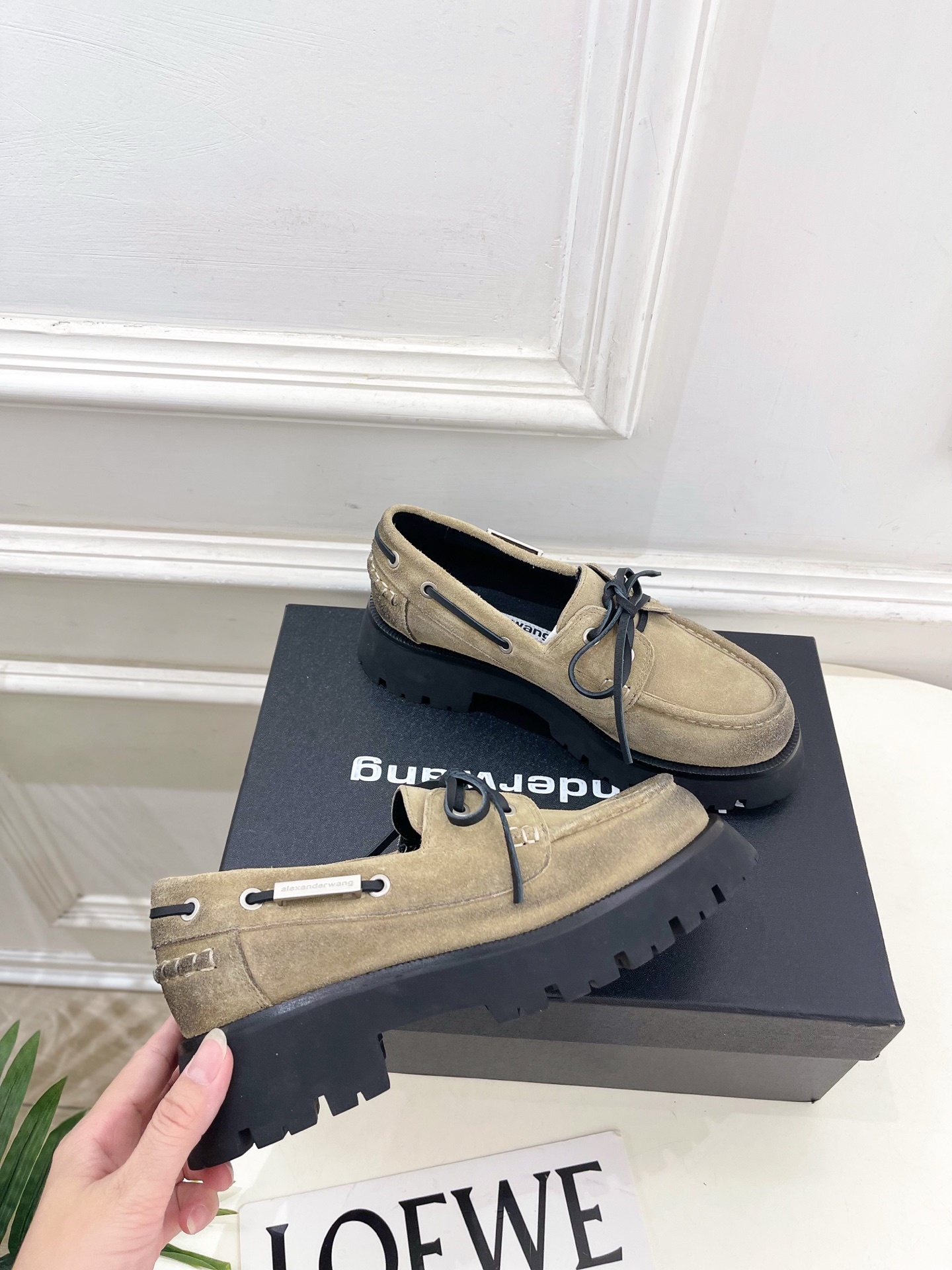 Alexander wang 亚力山•大王2025秋冬新品 大王松糕厚底乐福鞋————————————在