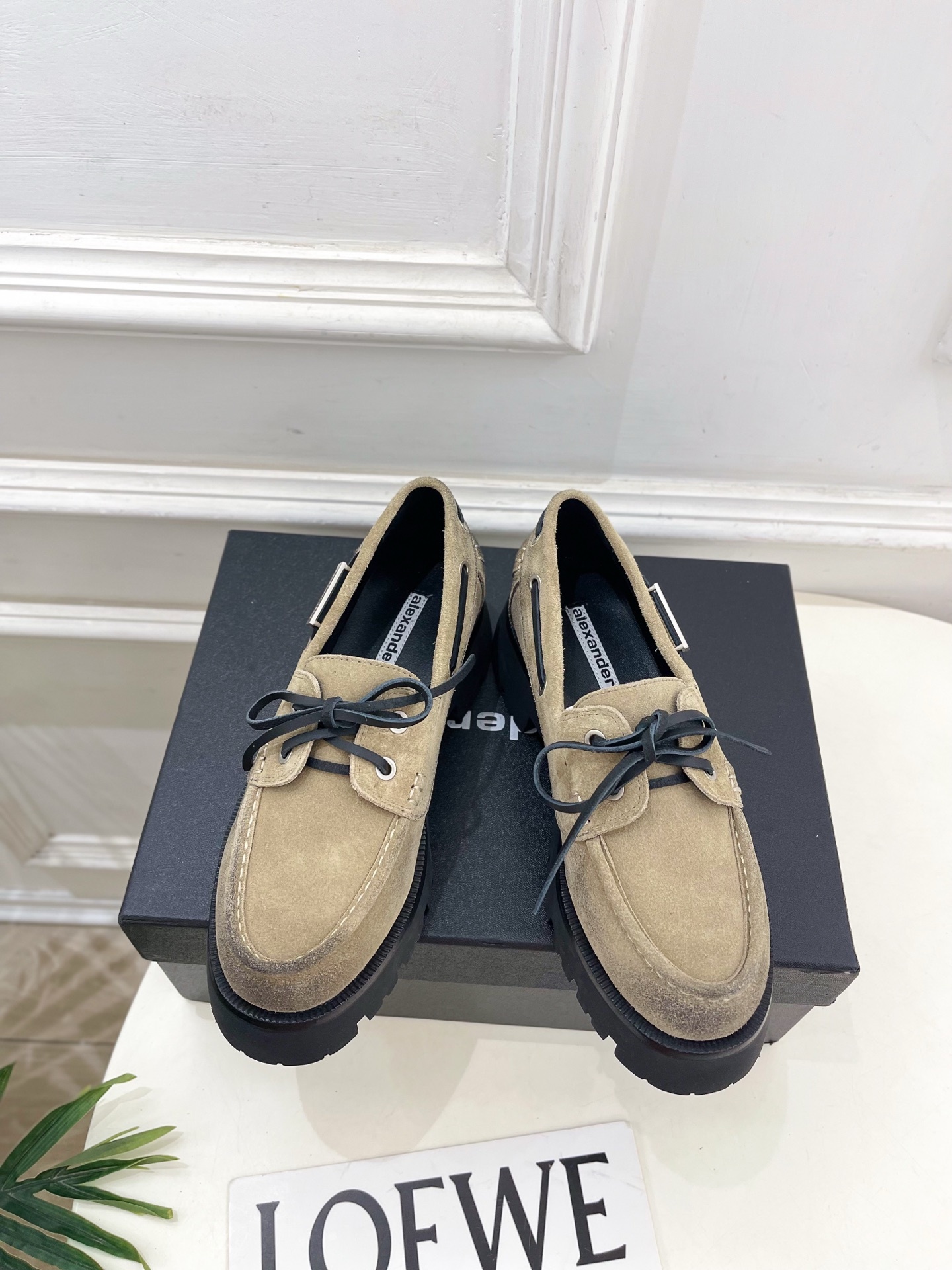 Alexander wang 亚力山•大王2025秋冬新品 大王松糕厚底乐福鞋————————————在