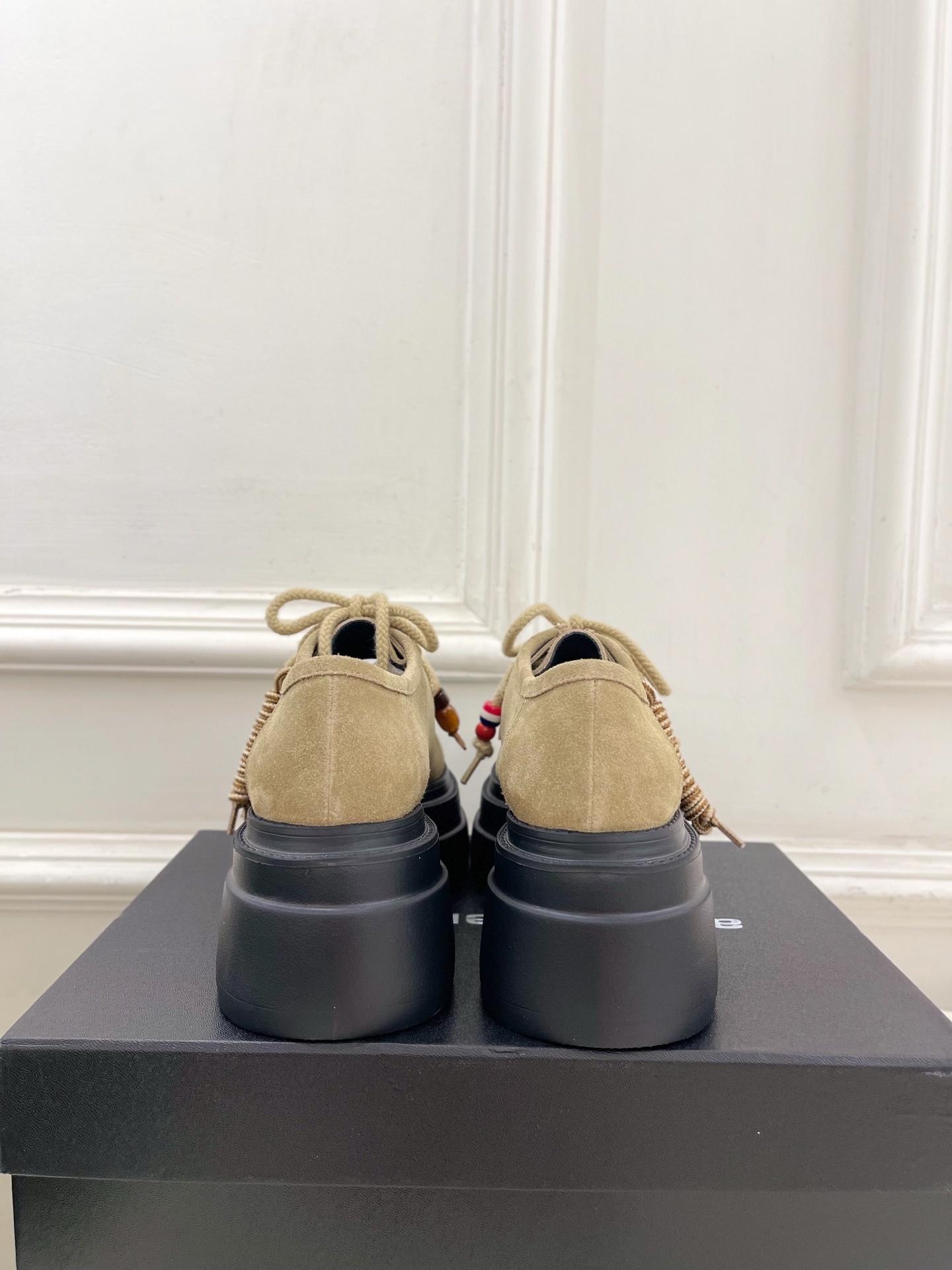 Alexander wang 亚力山•大王2025春夏新品 大王松糕厚底乐福鞋————————————在