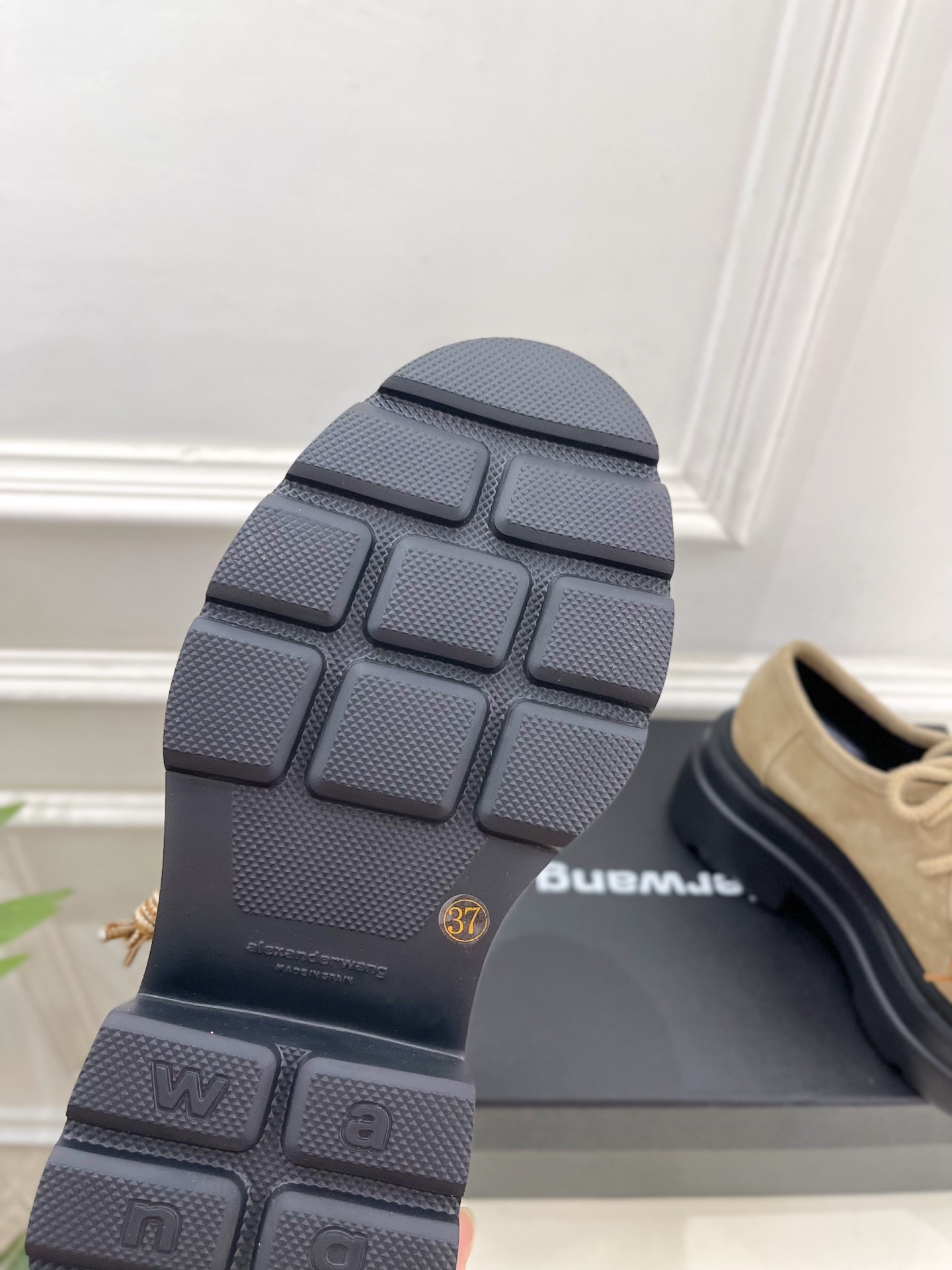 Alexander wang 亚力山•大王2025春夏新品 大王松糕厚底乐福鞋————————————在