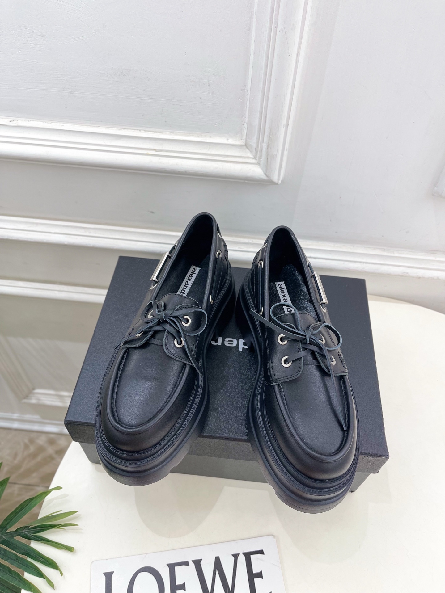 Alexander wang 亚力山•大王2025秋冬新品 大王松糕厚底乐福鞋————————————在