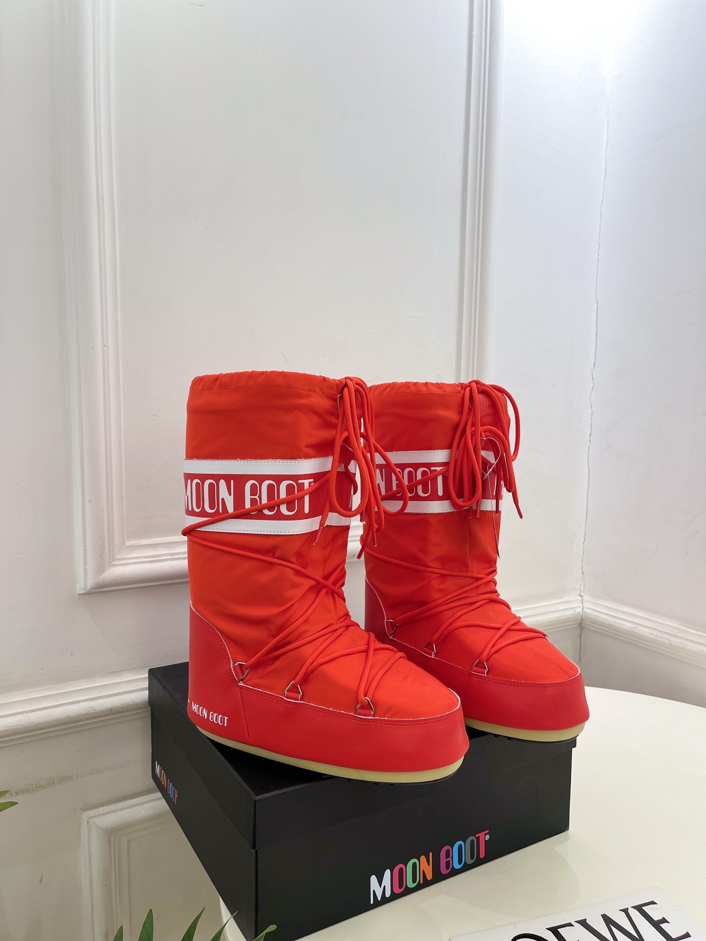 Moon Boot 月亮靴2025秋冬爆款雪地靴系列 这款丑萌滑雪鞋今年非常爆，色彩搭配非常时尚 超酷个