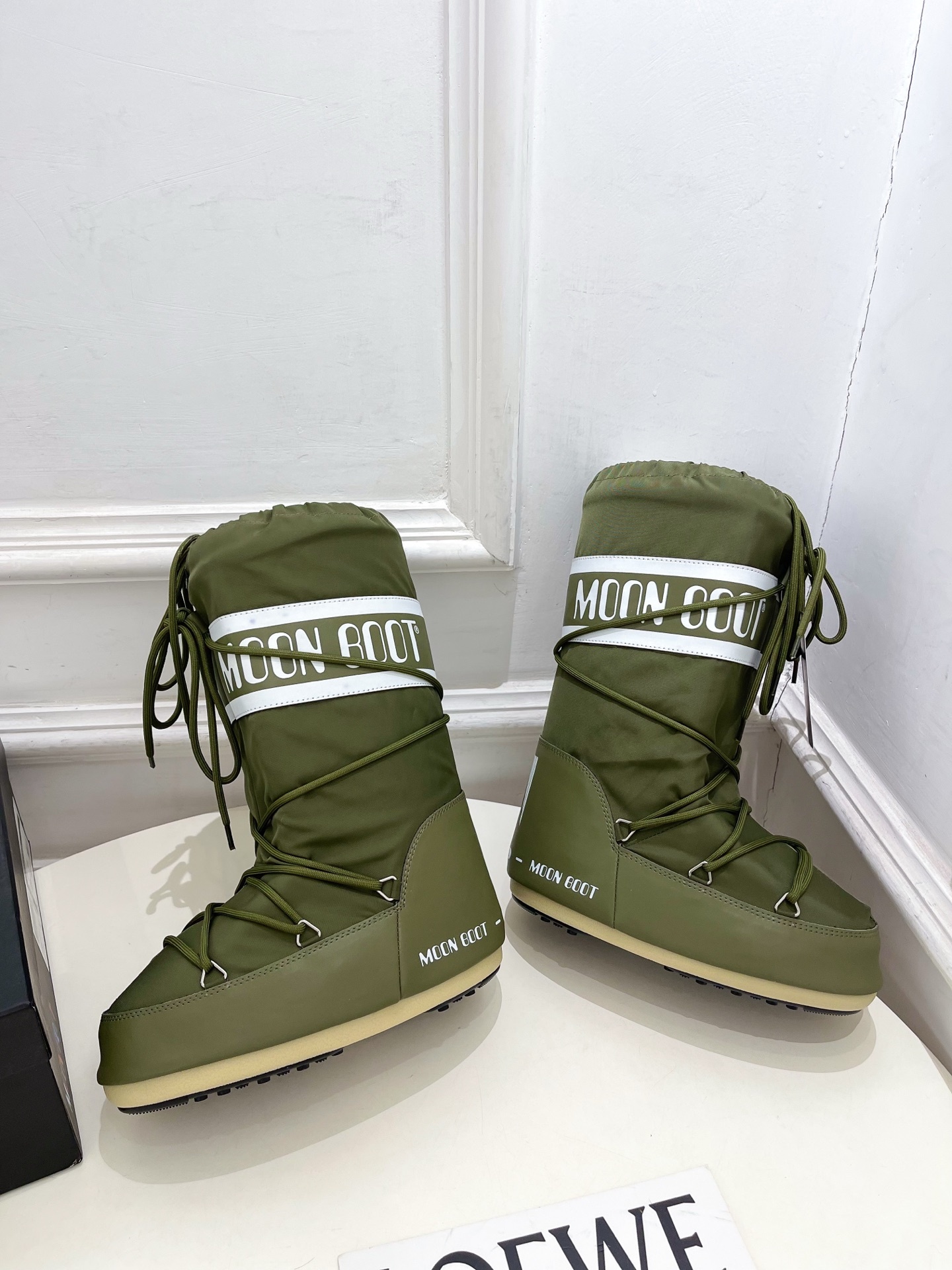 Moon Boot 月亮靴2025秋冬爆款雪地靴系列 这款丑萌滑雪鞋今年非常爆,色彩搭配非常时尚 超酷个