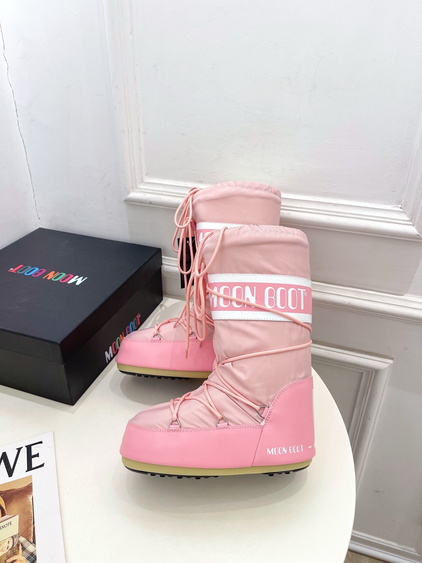 Moon Boot 月亮靴2025秋冬爆款雪地靴系列 这款丑萌滑雪鞋今年非常爆,色彩搭配非常时尚 超酷个