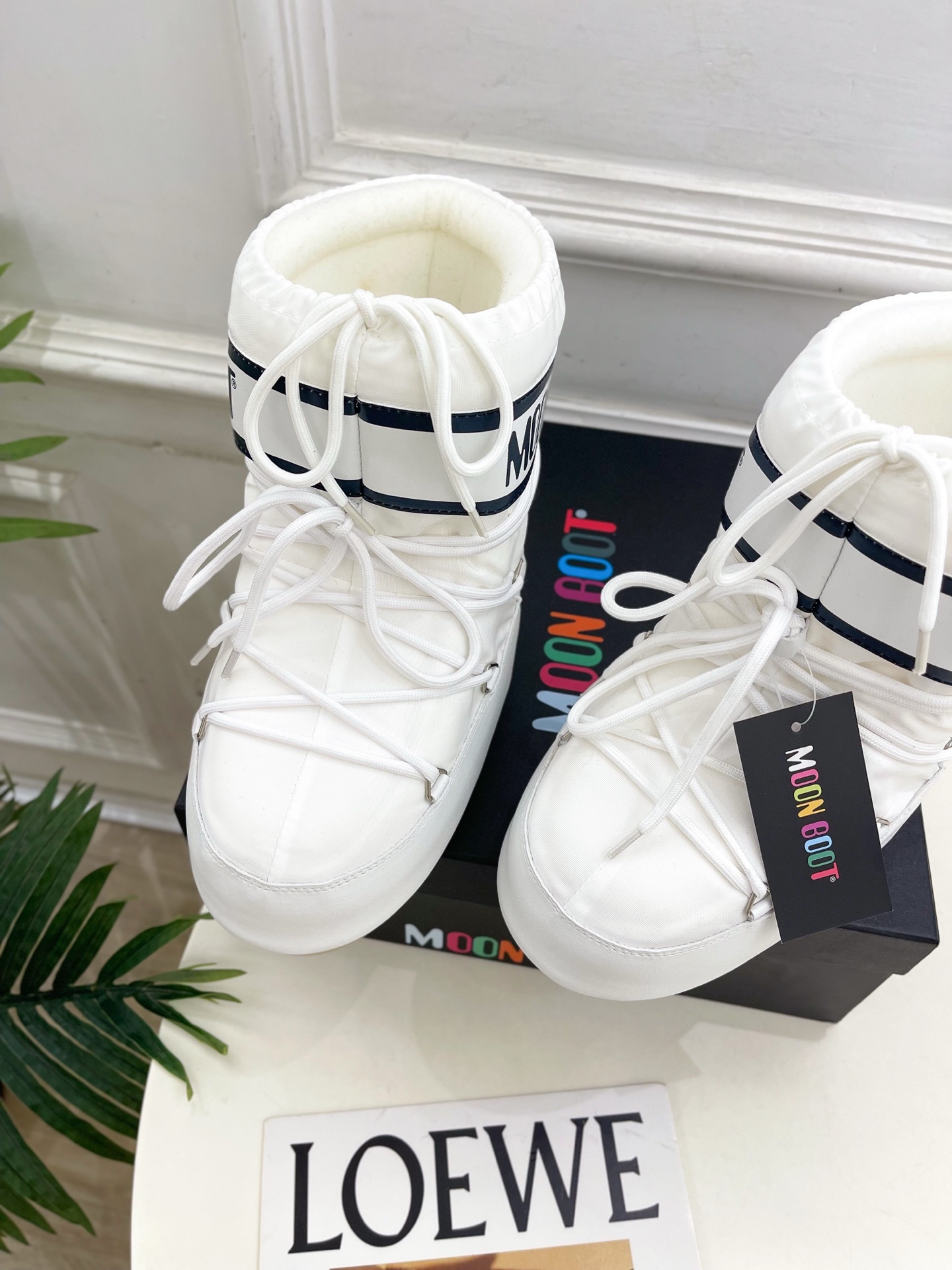 Moon Boot 月亮靴2025秋冬爆款雪地靴系列 这款丑萌滑雪鞋今年非常爆,色彩搭配非常时尚 超酷个