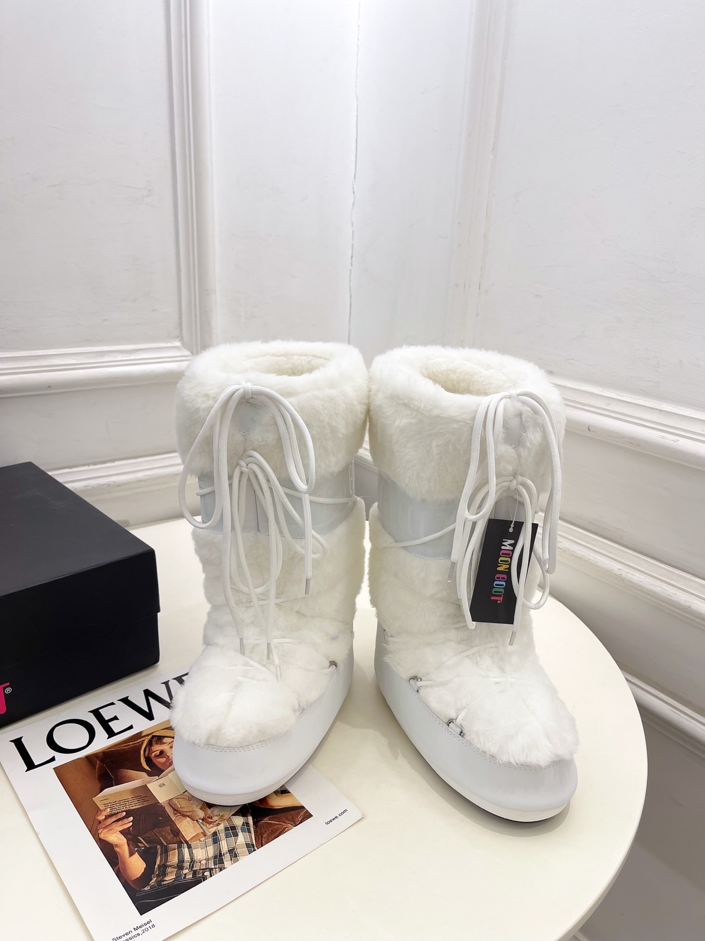 Moon Boot 月亮靴2025秋冬爆款雪地靴系列 这款丑萌滑雪鞋今年非常爆,色彩搭配非常时尚 超酷个