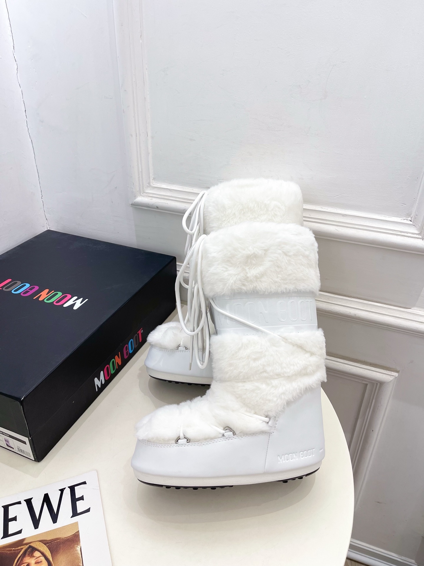 Moon Boot 月亮靴2025秋冬爆款雪地靴系列 这款丑萌滑雪鞋今年非常爆,色彩搭配非常时尚 超酷个