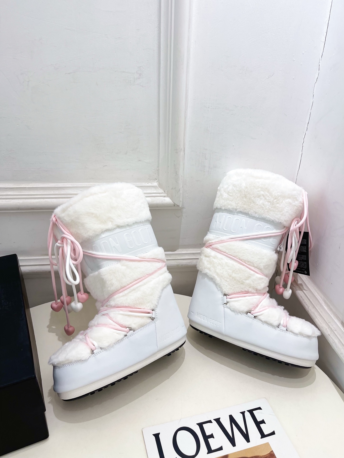 Moon Boot 月亮靴2025秋冬爆款雪地靴系列 这款丑萌滑雪鞋今年非常爆,色彩搭配非常时尚 超酷个