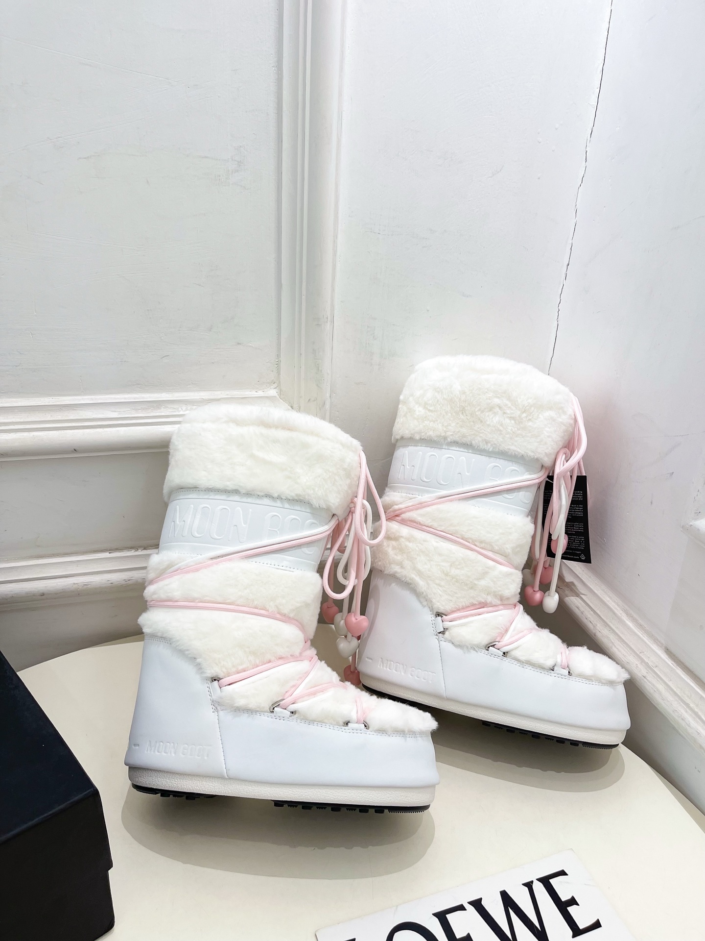 Moon Boot 月亮靴2025秋冬爆款雪地靴系列 这款丑萌滑雪鞋今年非常爆,色彩搭配非常时尚 超酷个