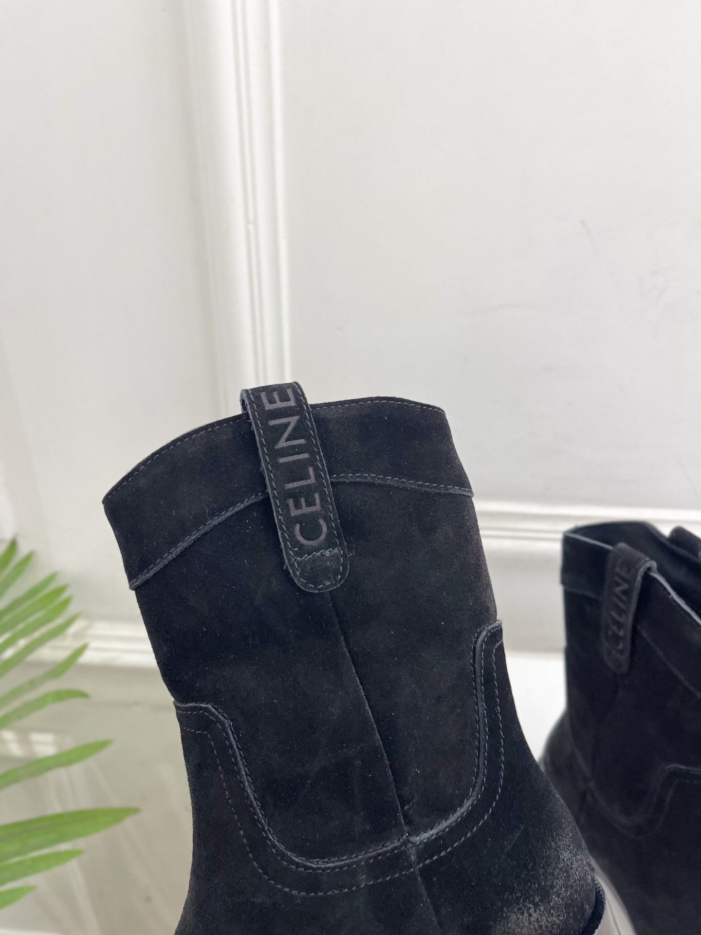 CELINE | 赛琳 25𝐬𝐬 💛2025秋冬新品 复古西部牛仔短靴上新!🔜BS 这一季的赛琳真的是开