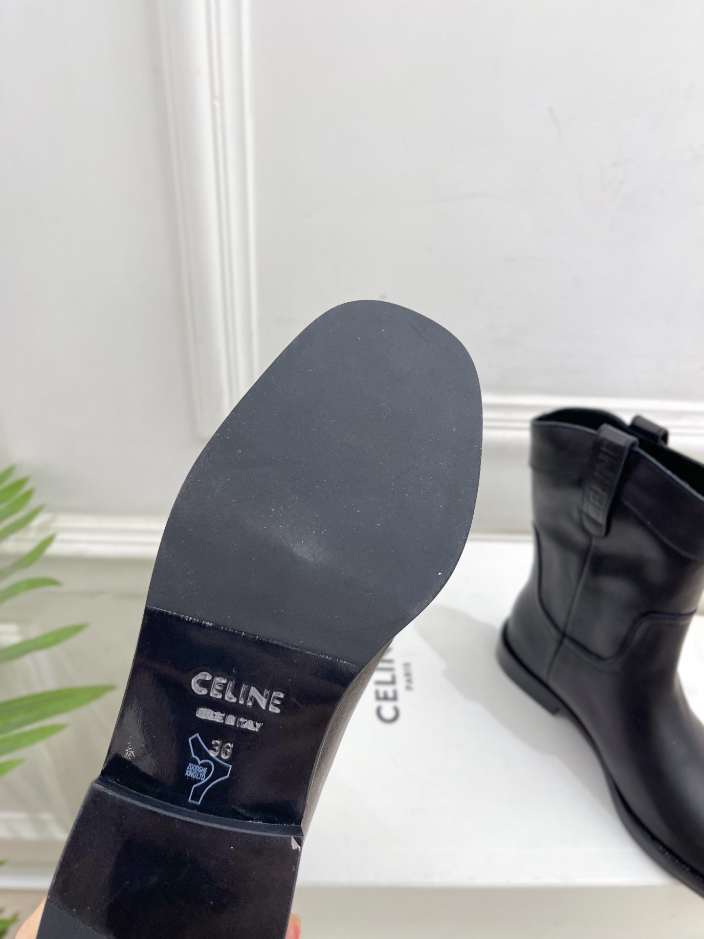 CELINE | 赛琳 25𝐬𝐬 💛2025秋冬新品 复古西部牛仔短靴上新!🔜BS 这一季的赛琳真的是开