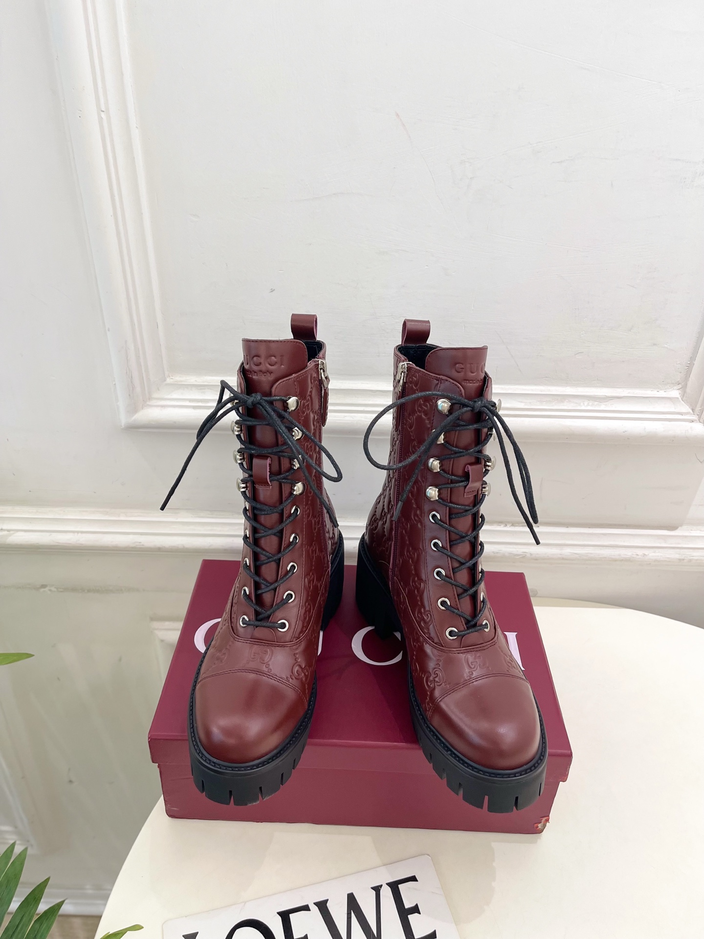 Gucci | 古驰 25𝐬𝐬 ⭐️2025秋冬新品 走秀款 经典GG系带踝靴短靴 主打系列终于面世，狠