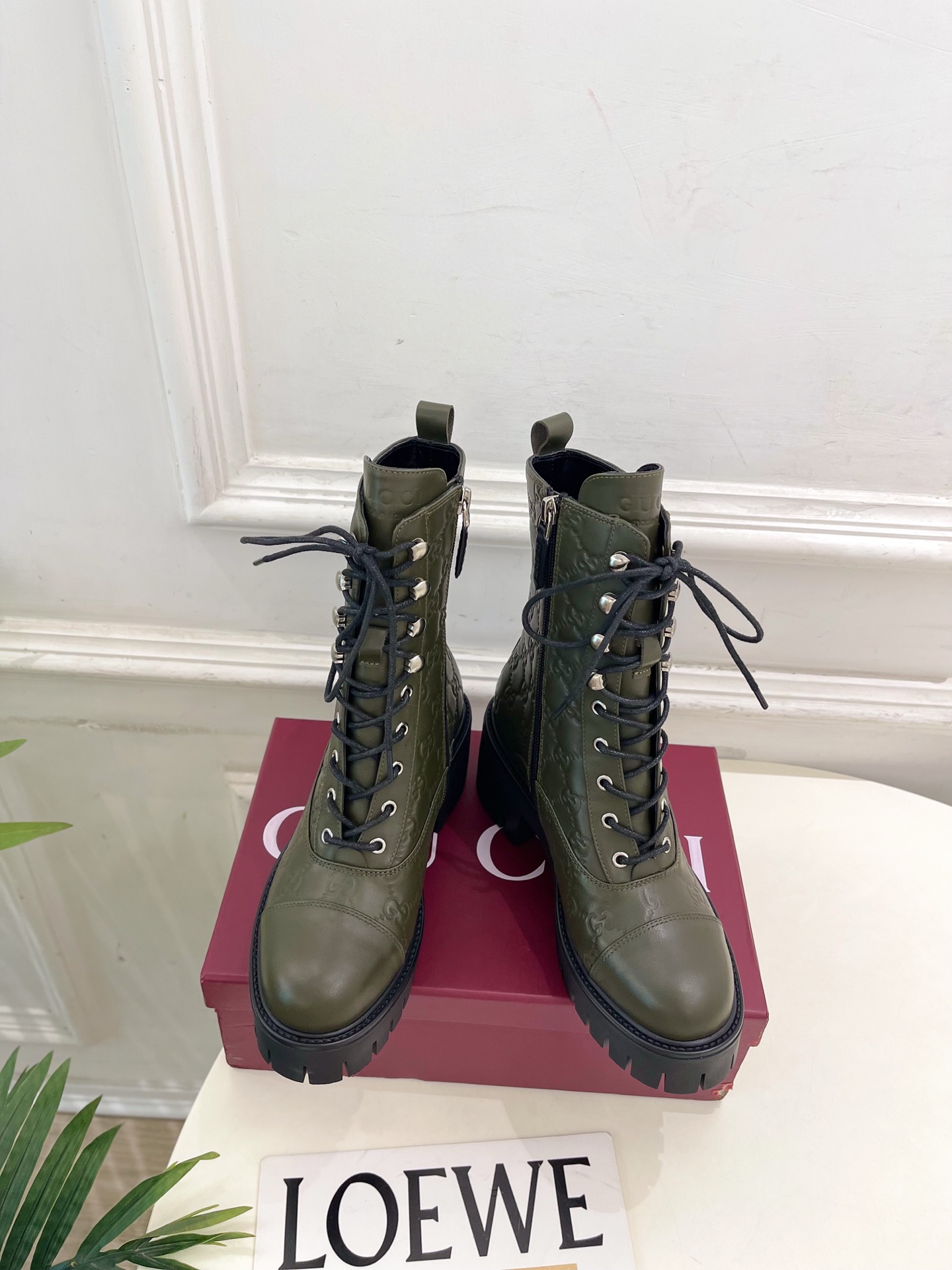 Gucci | 古驰 25𝐬𝐬 ⭐️2025秋冬新品 走秀款 经典GG系带踝靴短靴 主打系列终于面世，狠