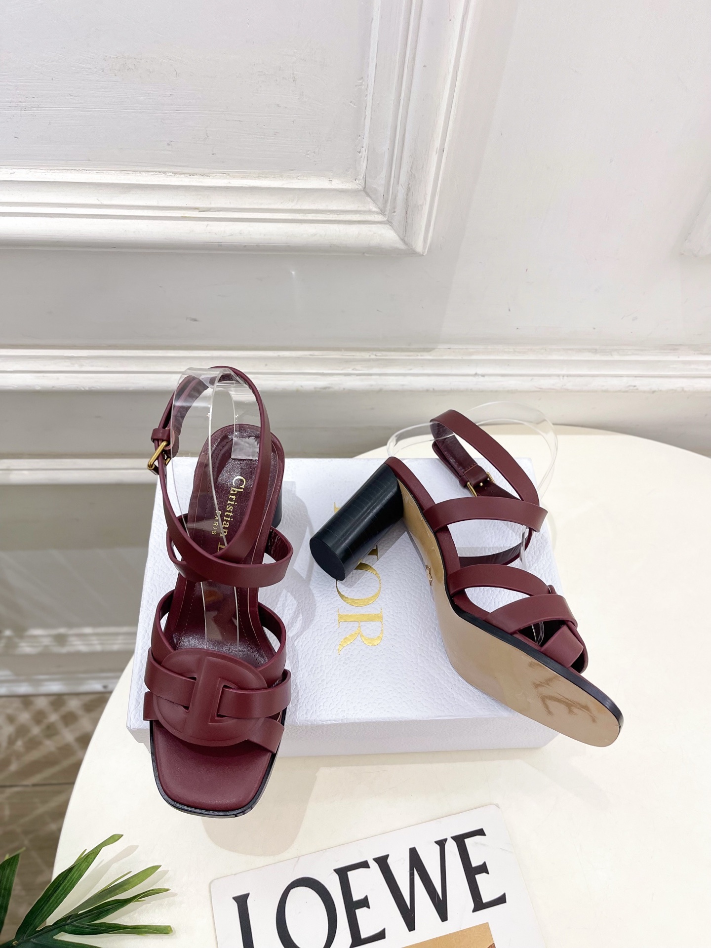 Dior | 迪奥 25 𝐬𝐬 🧡💚2025新品 顶级版本⚠️专柜主打新款 D-Club 高跟凉鞋 硬货