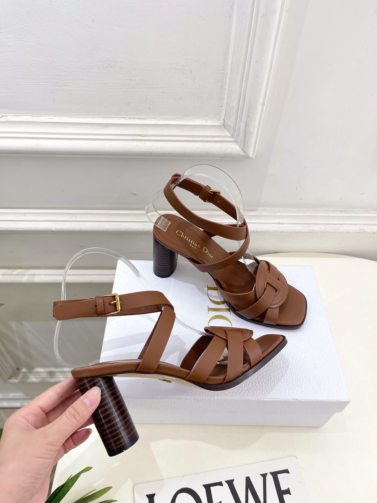 Dior | 迪奥 25 𝐬𝐬 🧡💚2025新品 顶级版本⚠️专柜主打新款 D-Club 高跟凉鞋 硬货