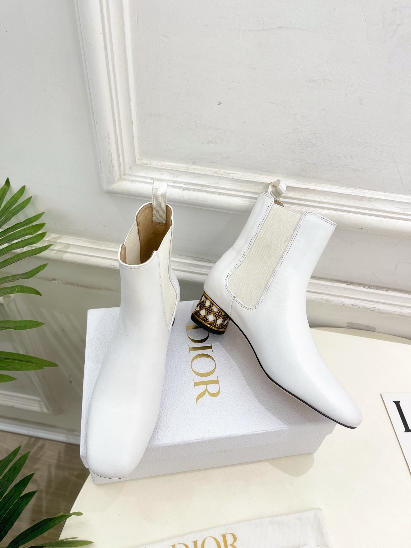Dior | 迪奥 25𝐬𝐬🧡💚2025 秋冬新品 顶级版本⚠️专柜主打新款 Dior Icon金属藤格