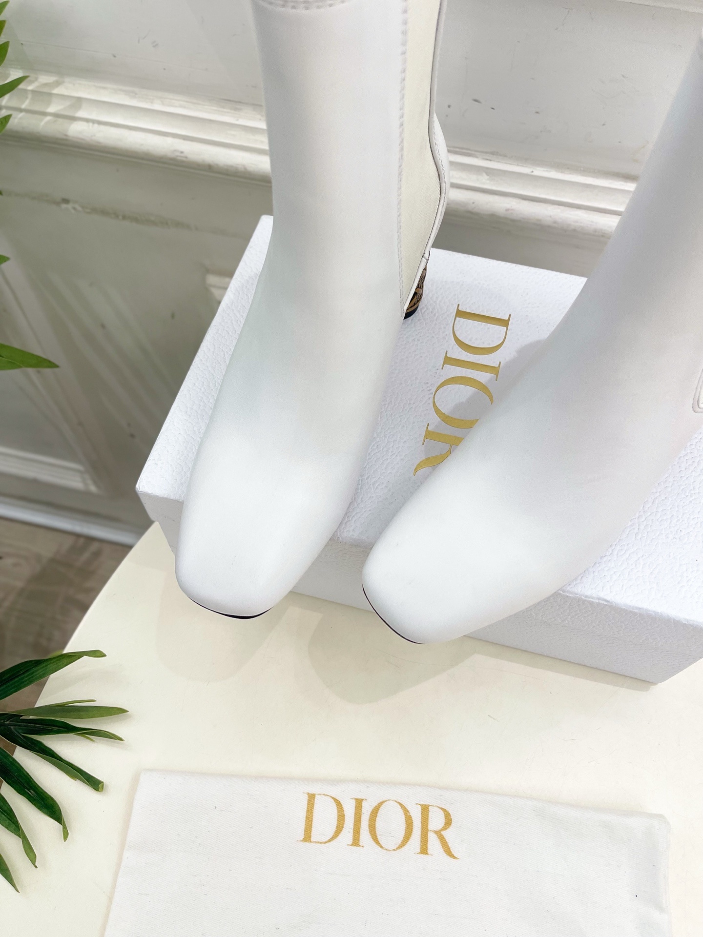 Dior | 迪奥 25𝐬𝐬🧡💚2025 秋冬新品 顶级版本⚠️专柜主打新款 Dior Icon金属藤格