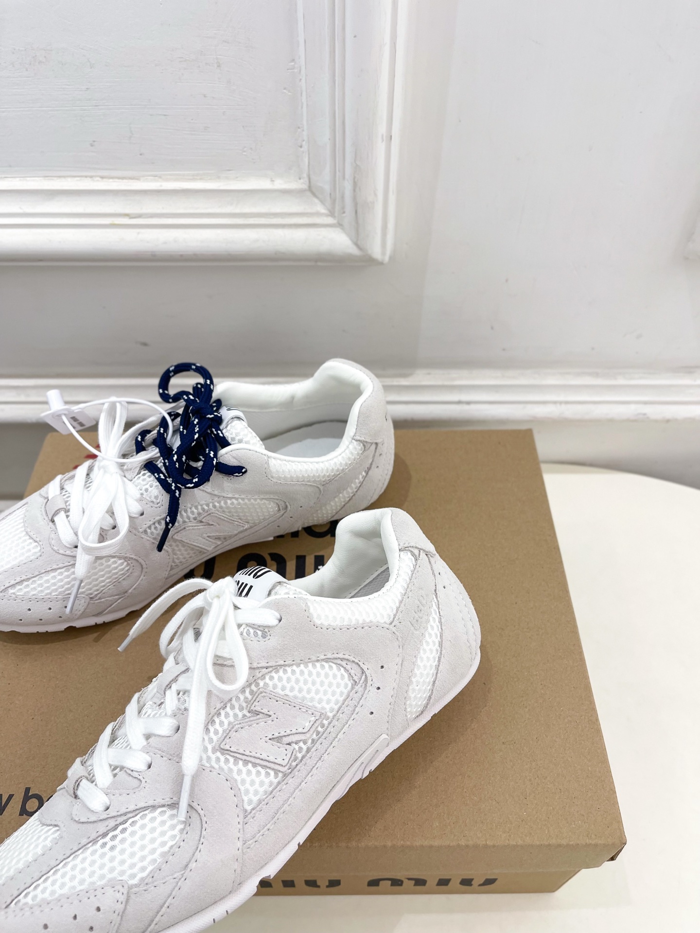 Miu Miu | 缪缪 25𝐬𝐬🖤专柜主打最新秀款 2025新品New Balance x Miu M