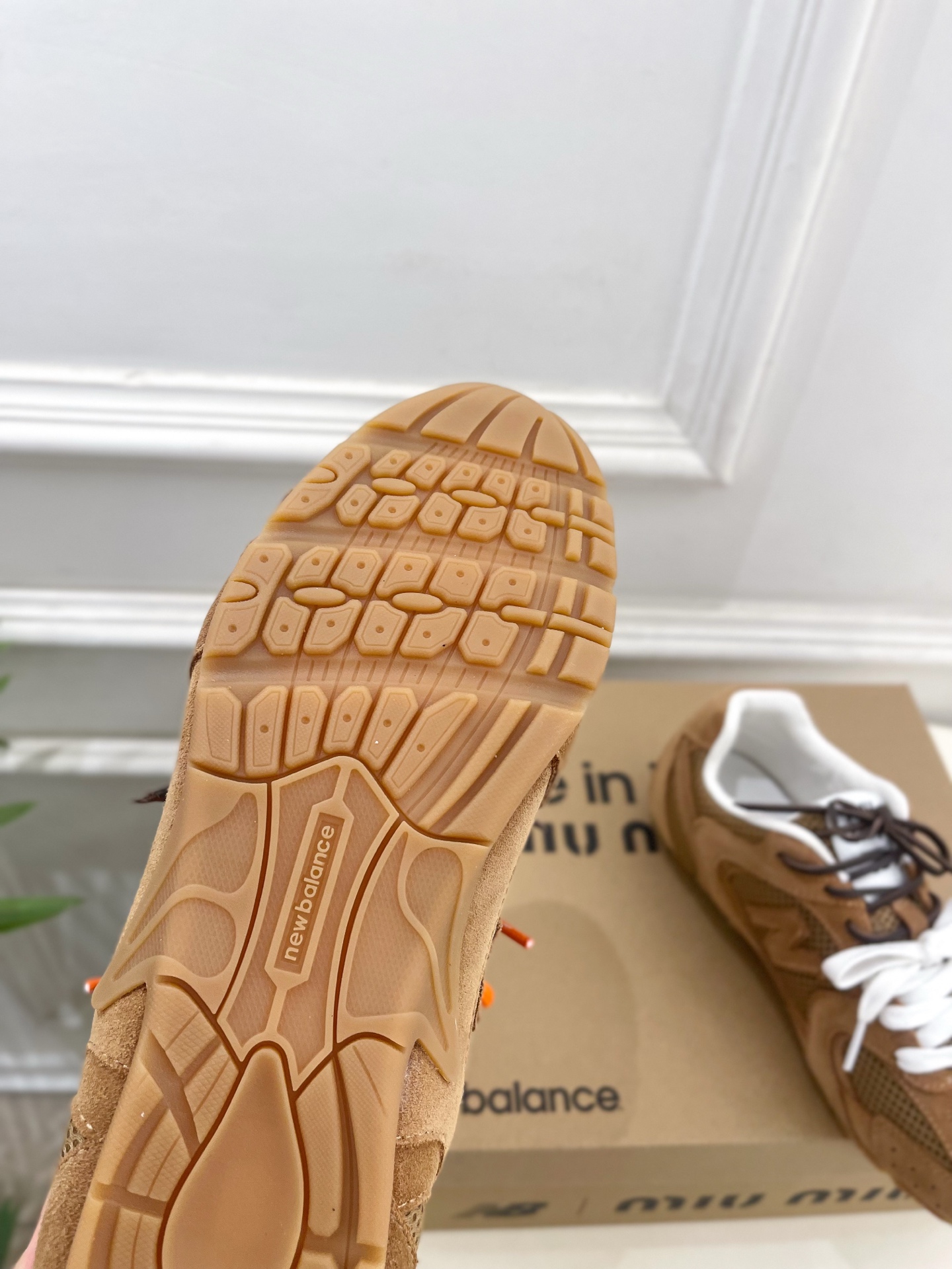 Miu Miu | 缪缪 25𝐬𝐬🖤专柜主打最新秀款 2025新品New Balance x Miu M