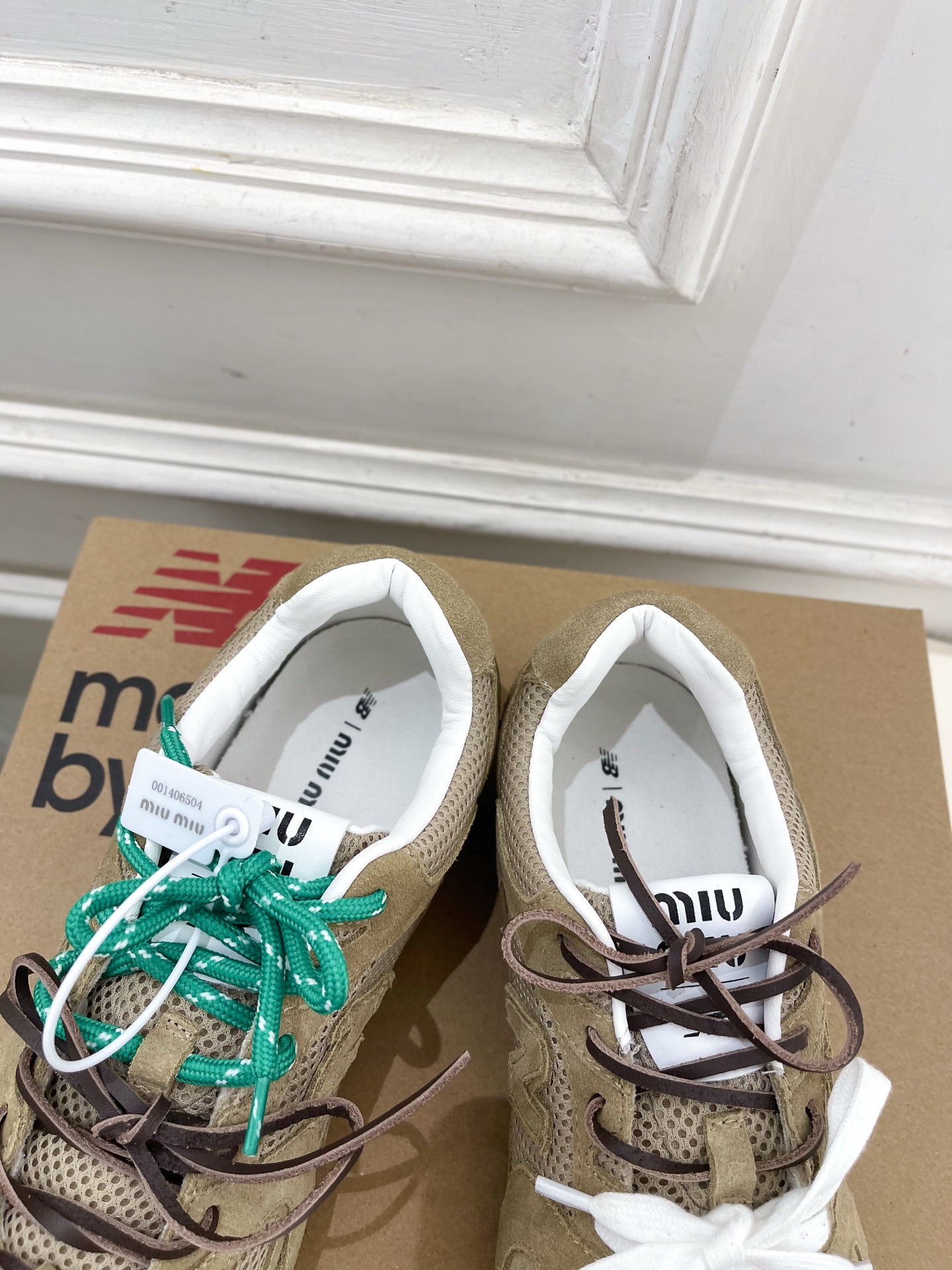Miu Miu | 缪缪 25𝐬𝐬🖤专柜主打最新秀款 2025新品New Balance x Miu M