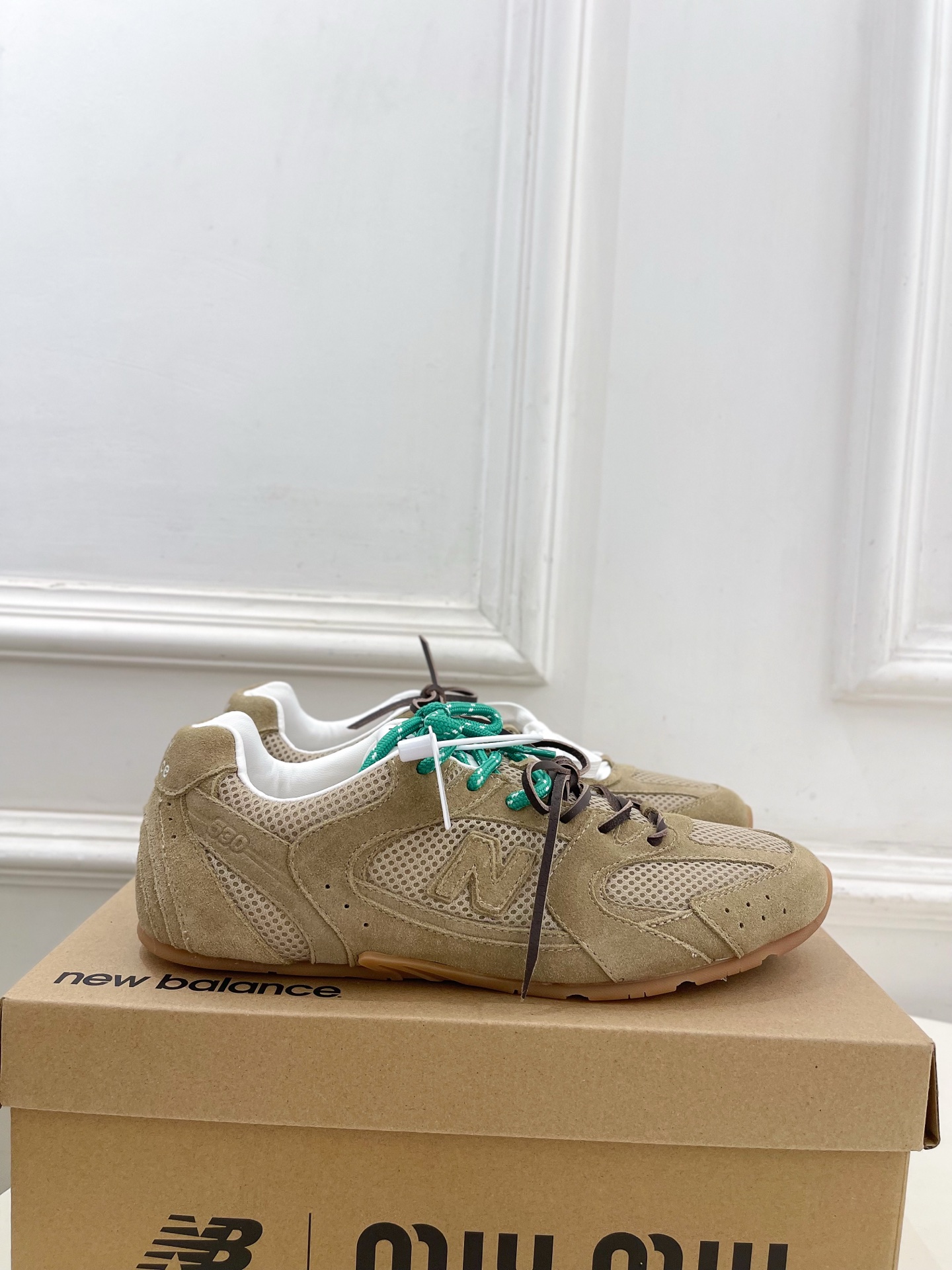 Miu Miu | 缪缪 25𝐬𝐬🖤专柜主打最新秀款 2025新品New Balance x Miu M