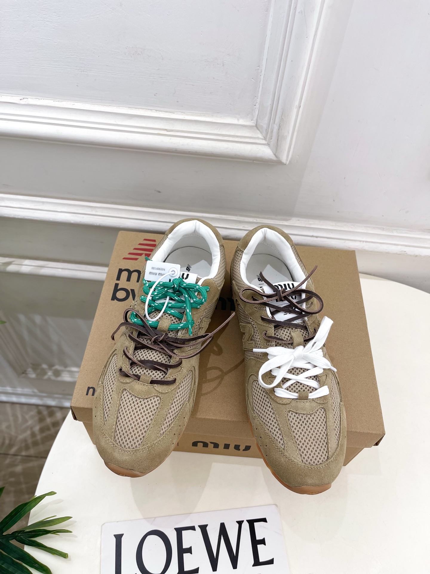 Miu Miu | 缪缪 25𝐬𝐬🖤专柜主打最新秀款 2025新品New Balance x Miu M
