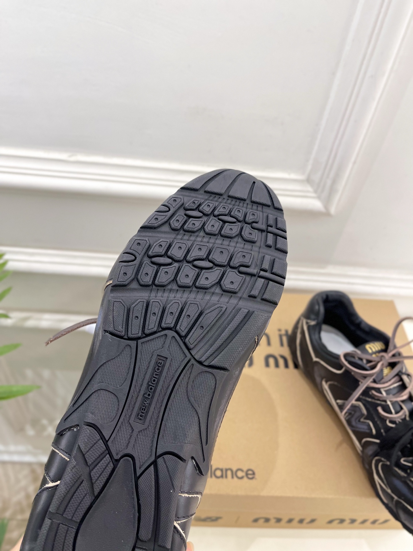 Miu Miu | 缪缪 25𝐬𝐬🖤专柜主打最新秀款 2025新品New Balance x Miu M