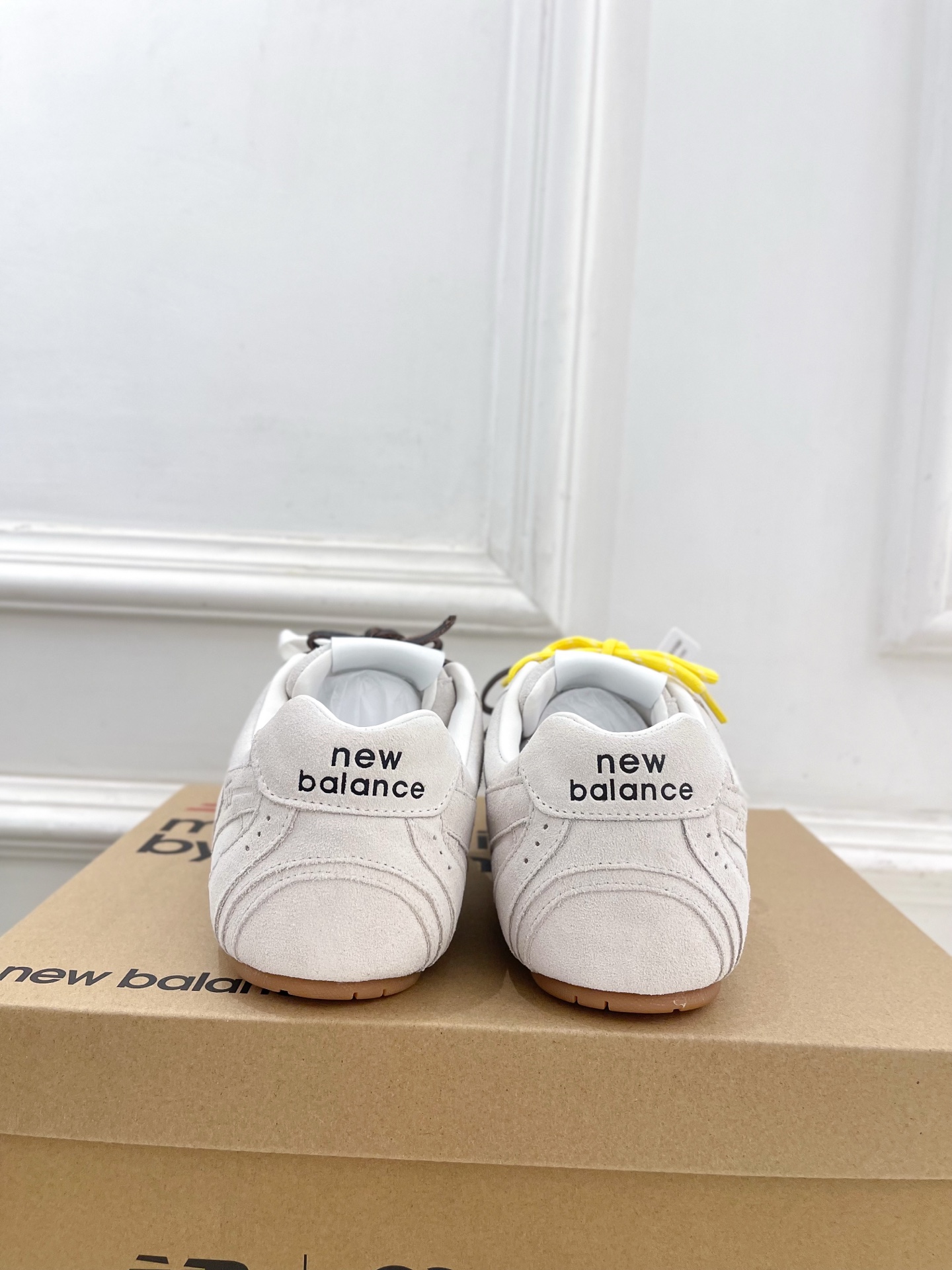 Miu Miu | 缪缪 25𝐬𝐬🖤专柜主打最新秀款 2025新品New Balance x Miu M
