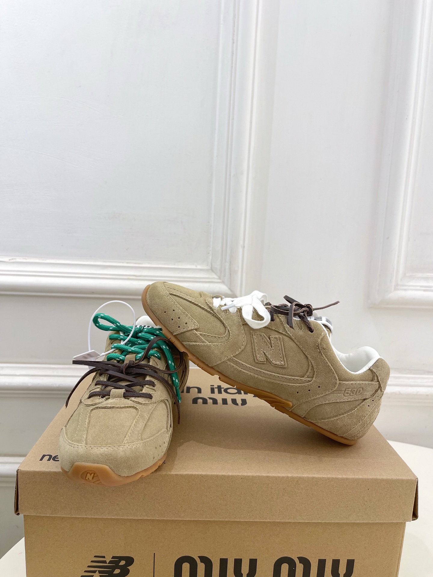Miu Miu | 缪缪 25𝐬𝐬🖤专柜主打最新秀款 2025新品New Balance x Miu M