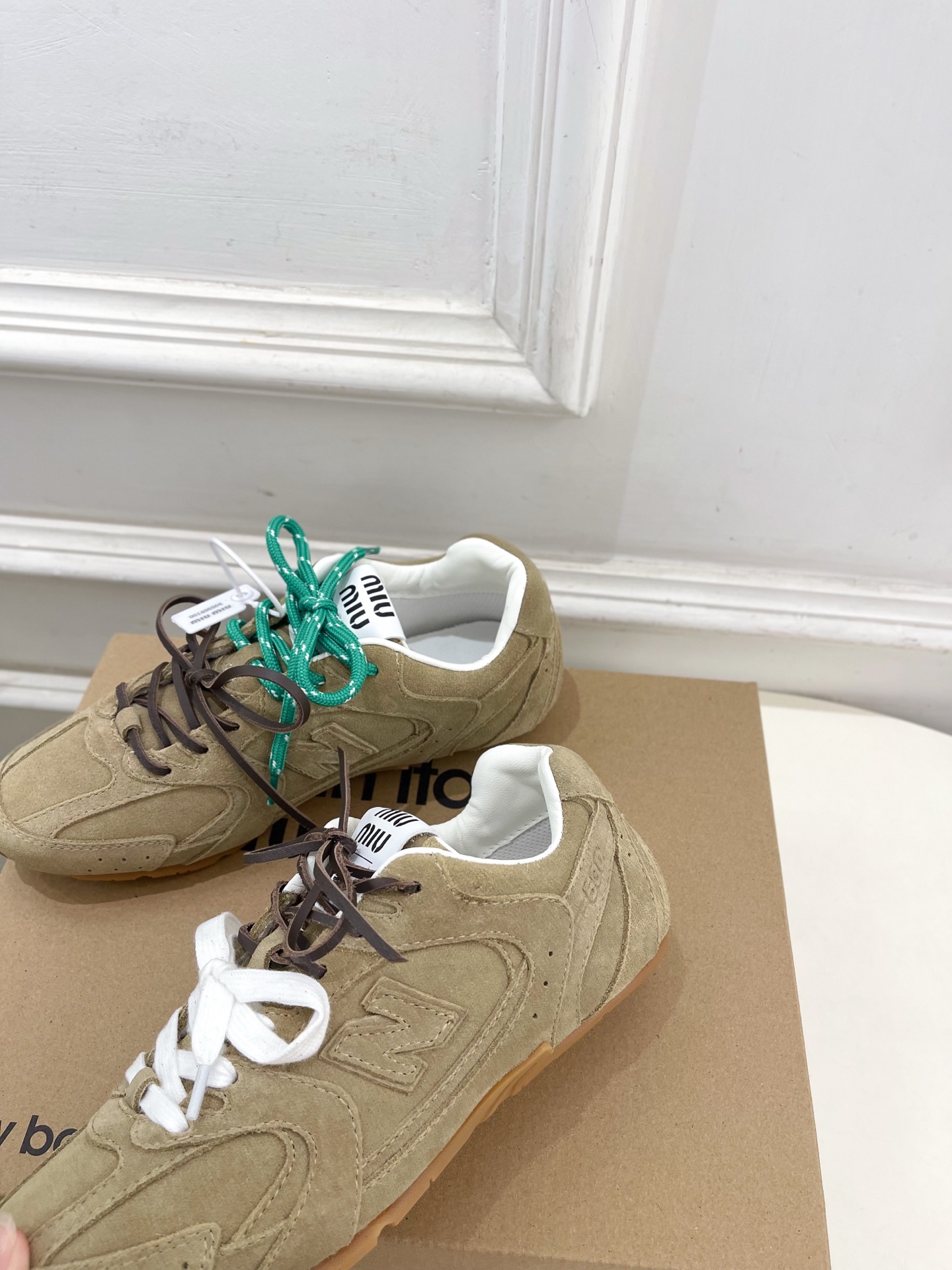 Miu Miu | 缪缪 25𝐬𝐬🖤专柜主打最新秀款 2025新品New Balance x Miu M