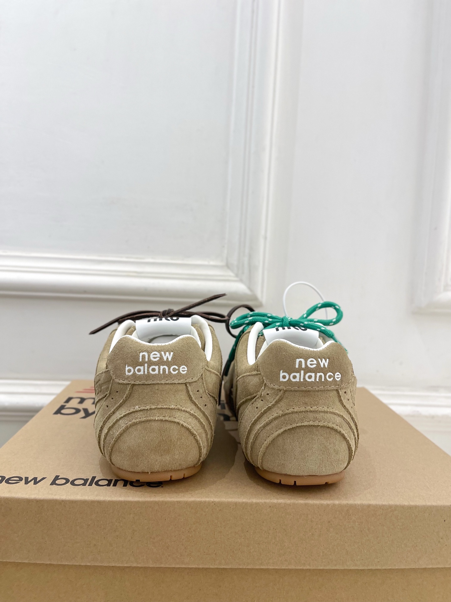 Miu Miu | 缪缪 25𝐬𝐬🖤专柜主打最新秀款 2025新品New Balance x Miu M