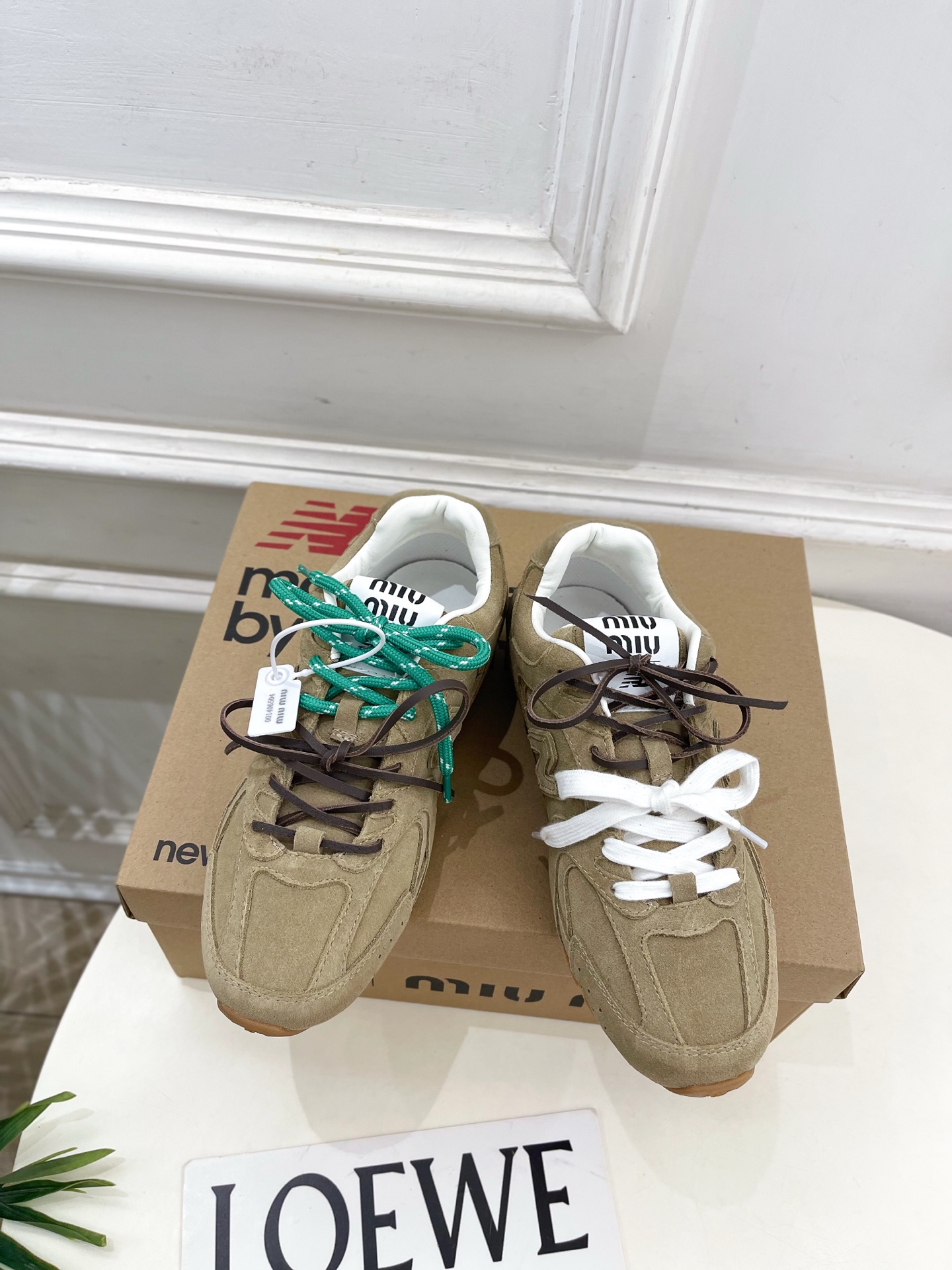 Miu Miu | 缪缪 25𝐬𝐬🖤专柜主打最新秀款 2025新品New Balance x Miu M