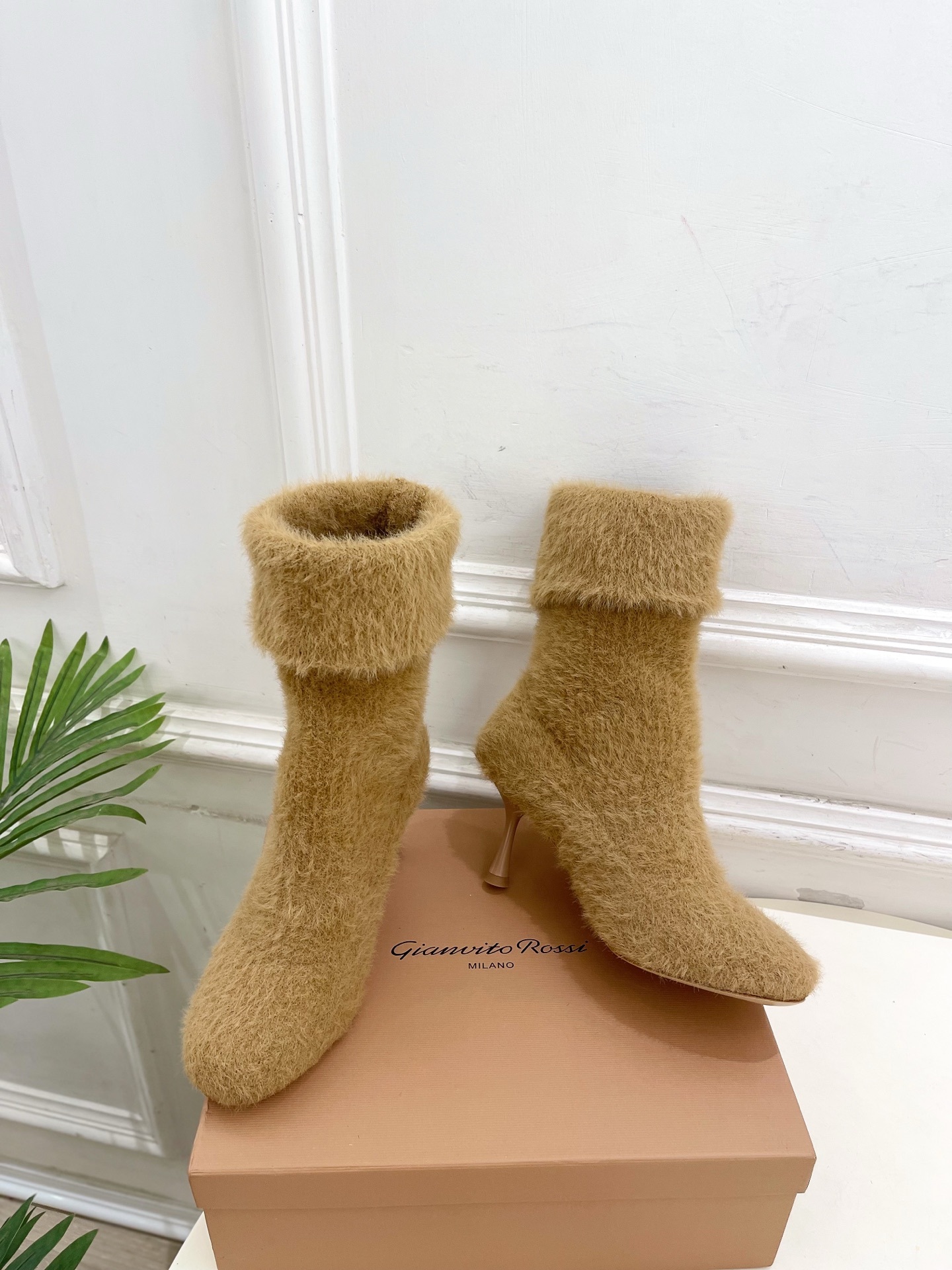 Gianvito Rossi|吉安维托·罗西 25𝐬𝐬2025秋冬新品 针织毛高跟袜子靴 火爆上新!这鞋