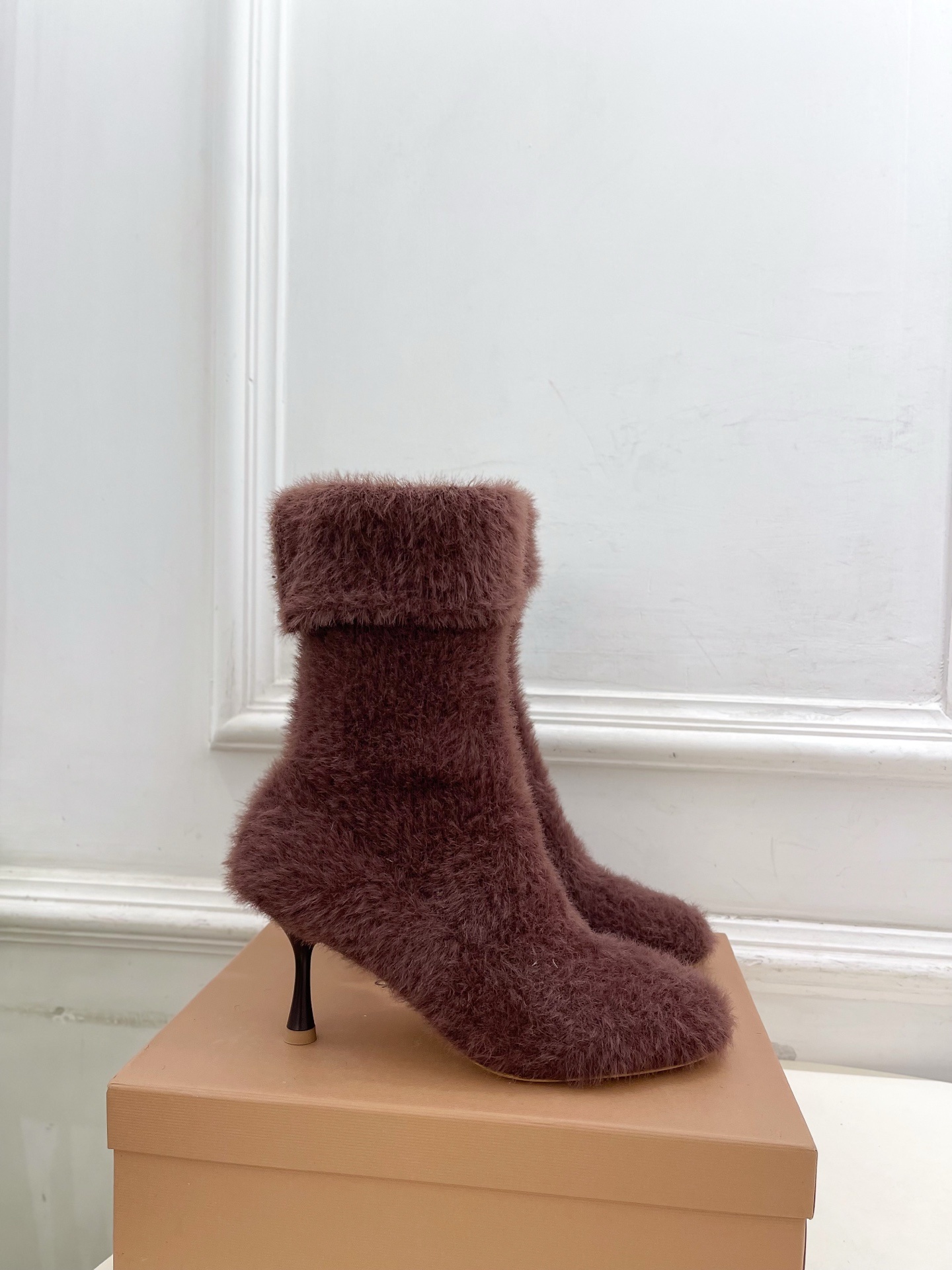 Gianvito Rossi|吉安维托·罗西 25𝐬𝐬2025秋冬新品 针织毛高跟袜子靴 火爆上新!这鞋