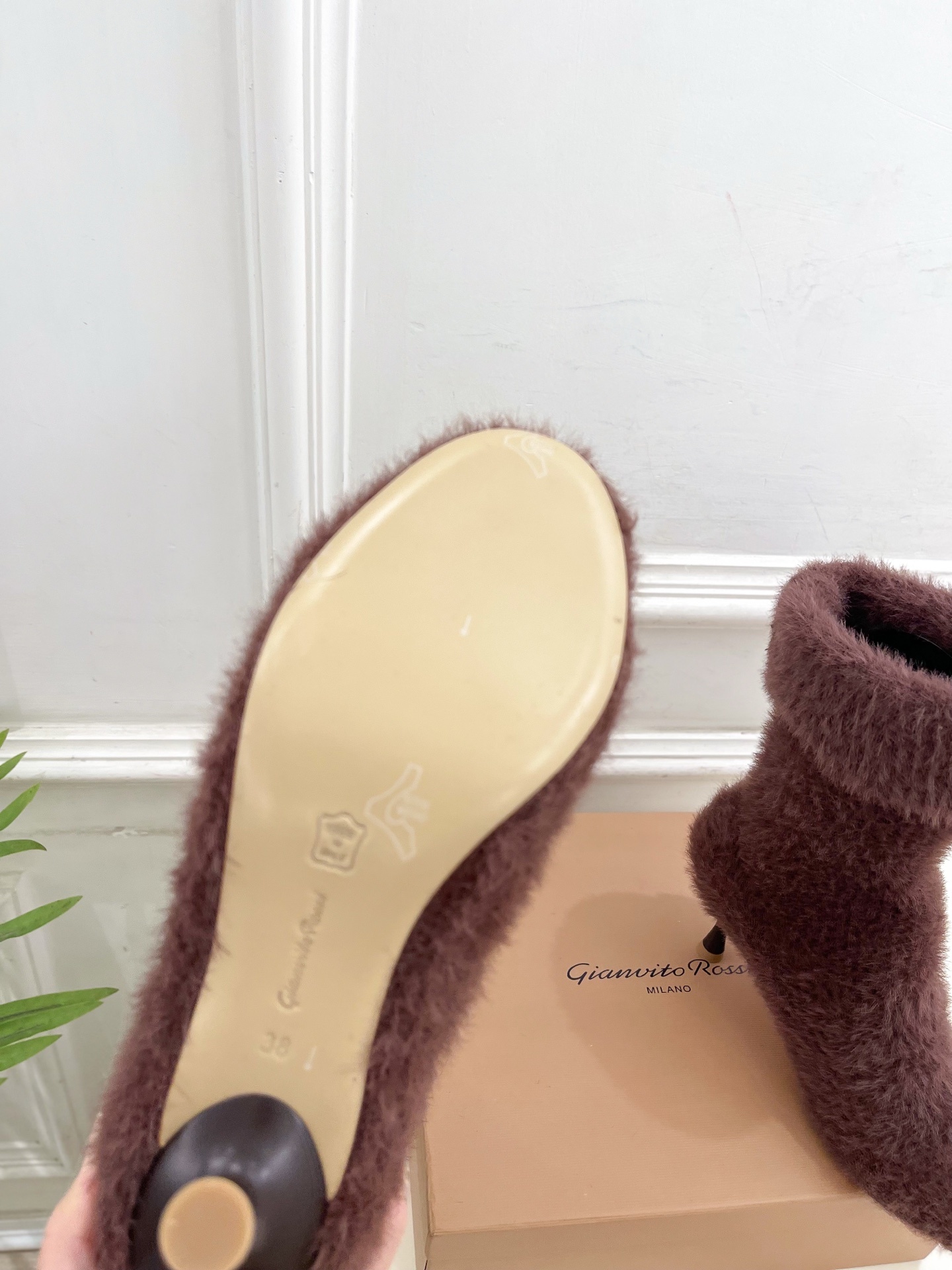 Gianvito Rossi|吉安维托·罗西 25𝐬𝐬2025秋冬新品 针织毛高跟袜子靴 火爆上新!这鞋