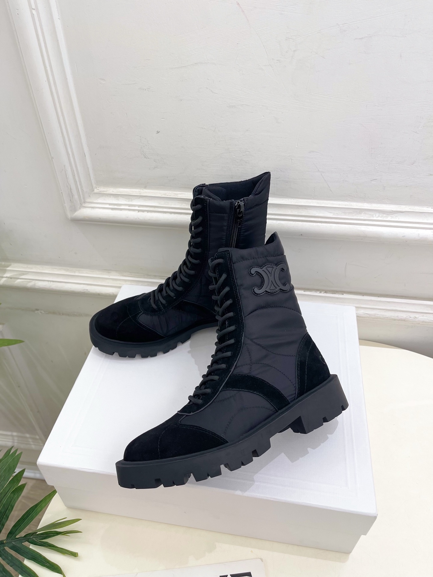 CELINE | 赛琳 25𝐬𝐬💛2025 秋冬最新秀款 MARGARET凯旋门厚底系带马丁靴🆕🔜 BS