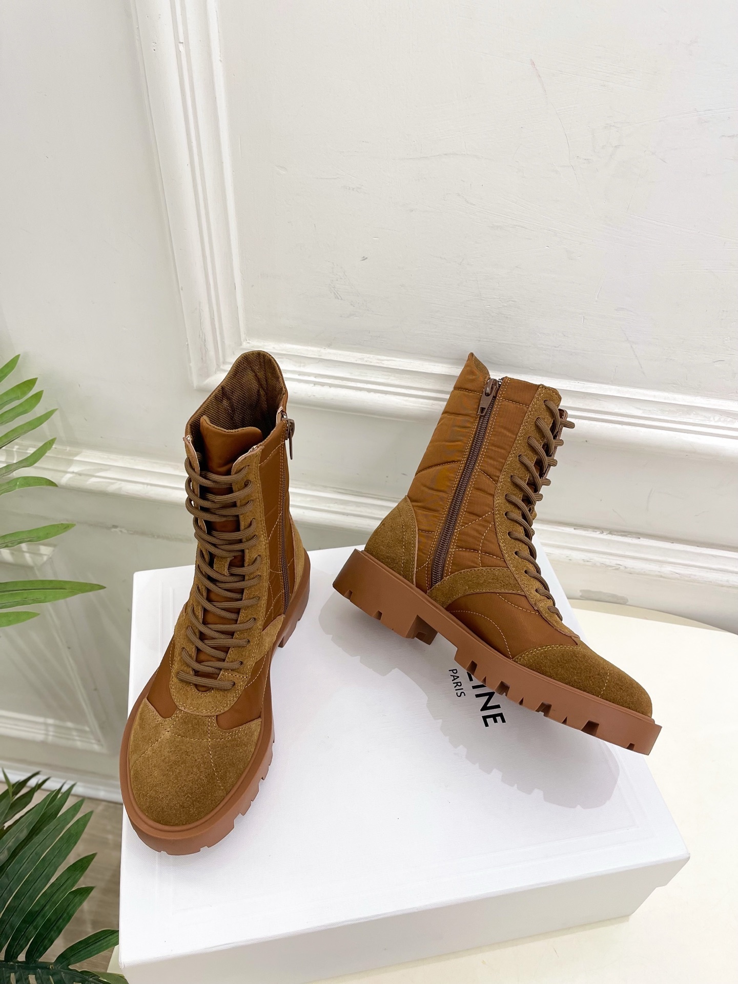 CELINE | 赛琳 25𝐬𝐬💛2025 秋冬最新秀款 MARGARET凯旋门厚底系带马丁靴🆕🔜 BS