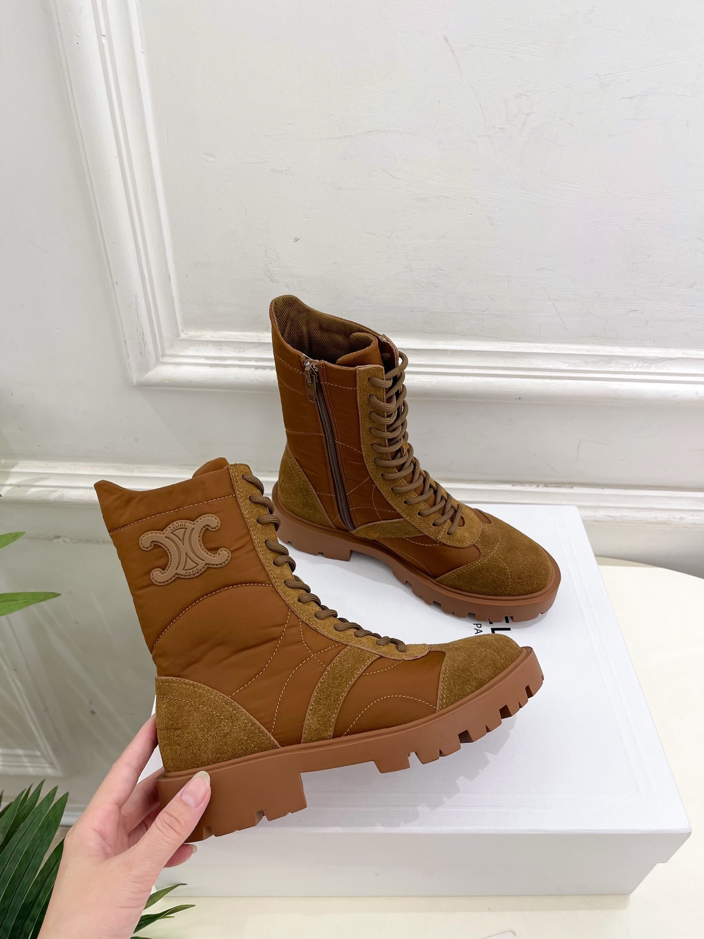 CELINE | 赛琳 25𝐬𝐬💛2025 秋冬最新秀款 MARGARET凯旋门厚底系带马丁靴🆕🔜 BS
