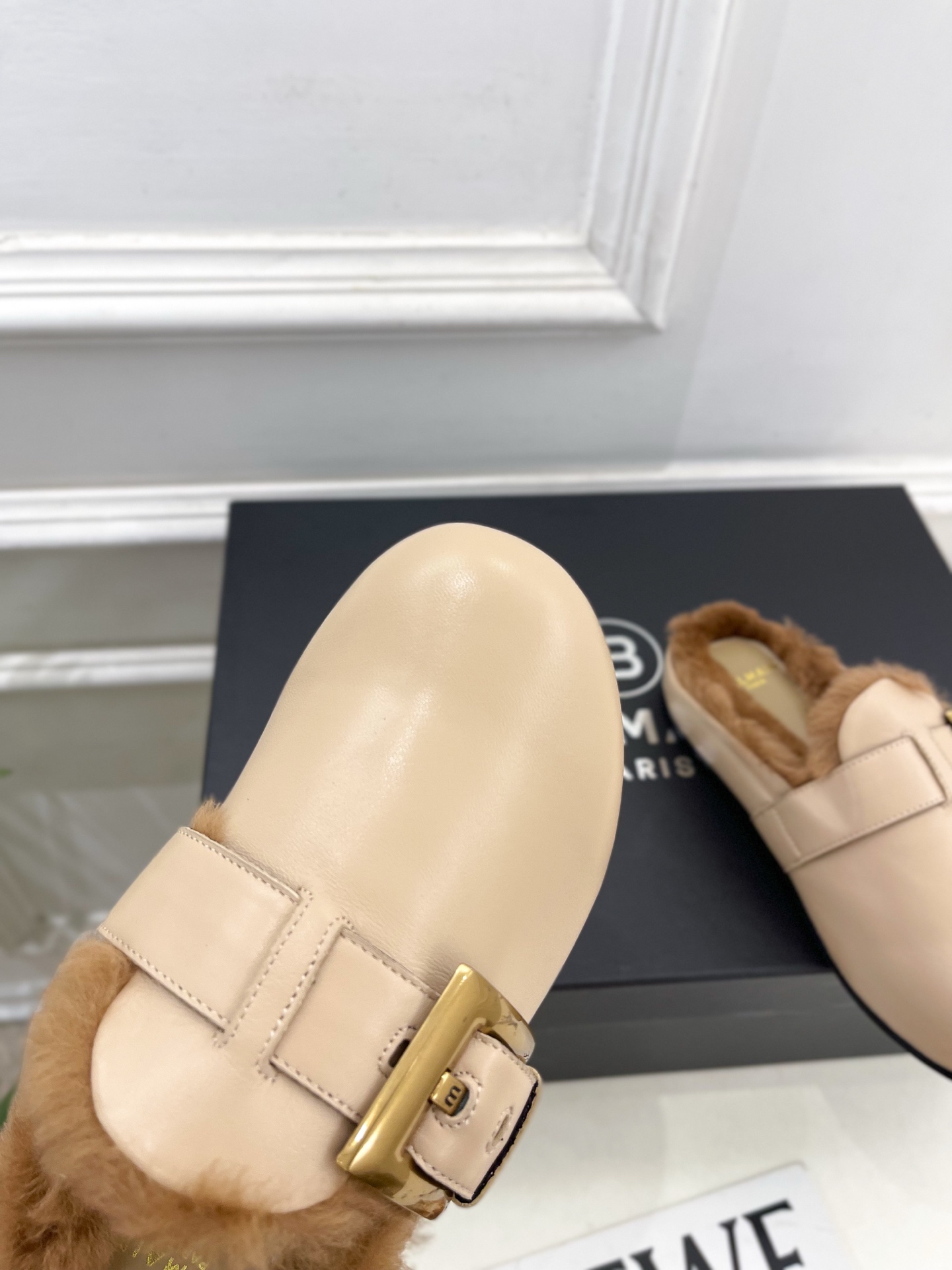 Balmain巴尔曼 代购级别⚠️2025秋冬新品 经典皮带扣半拖毛毛拖—————————顶级奢侈品牌 