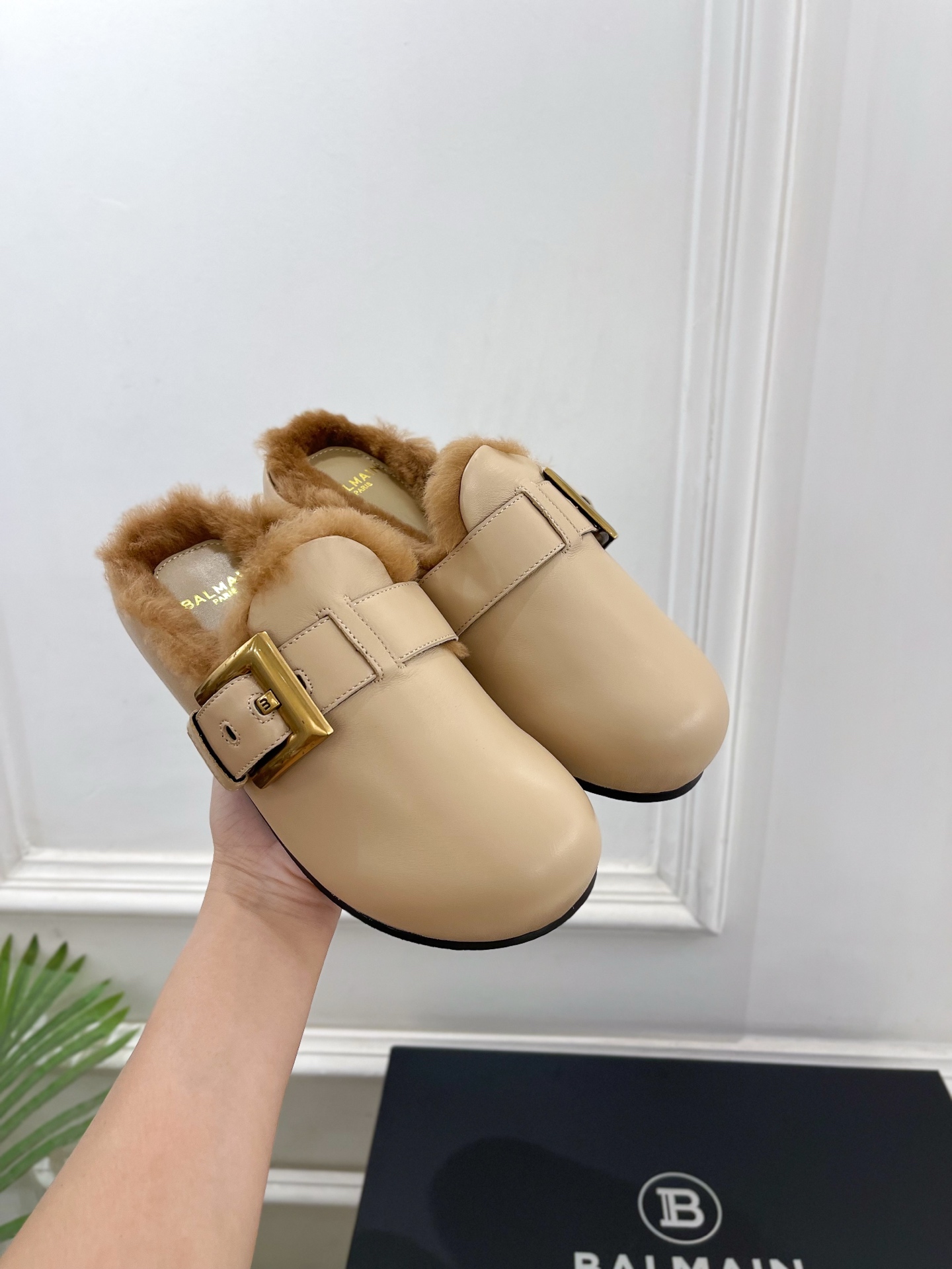 Balmain巴尔曼 代购级别⚠️2025秋冬新品 经典皮带扣半拖毛毛拖—————————顶级奢侈品牌 