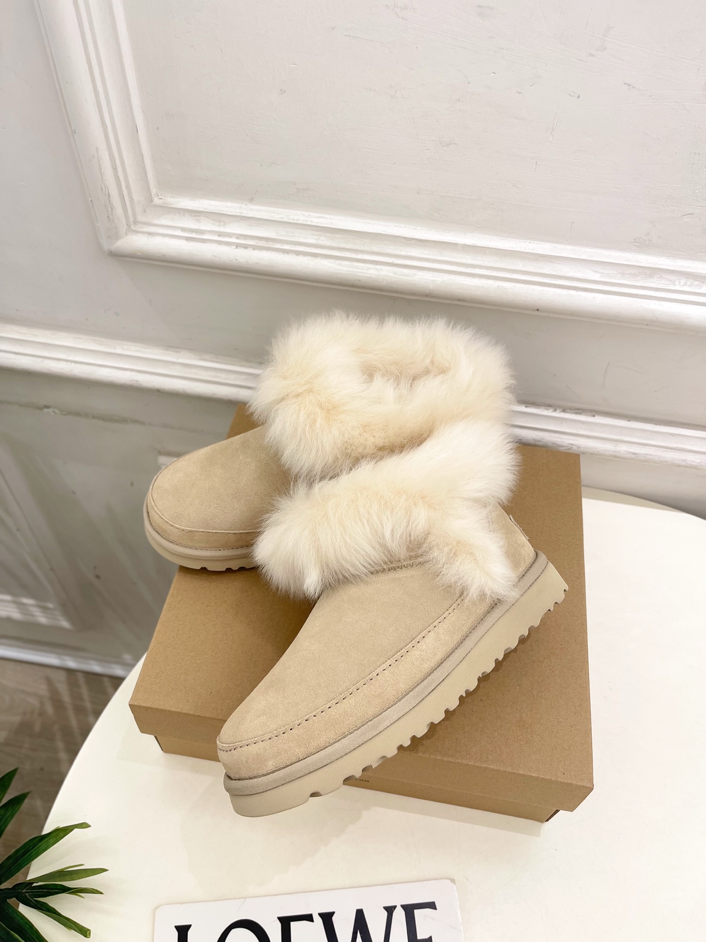 UGG Women's Retro Shearling Snow Boots - Warm, Stylish and Comfortable 4 i1760728933957 7849 0 2