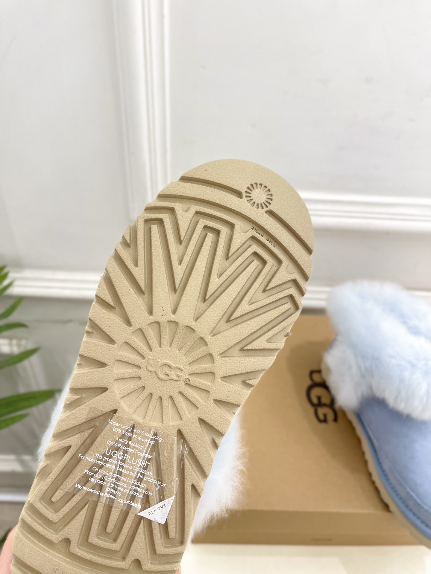 UGG Women's Classic Short Fashion Boot Warm Winter Snow Boots - Light Blue 10 i1760728963591 4099 0 8