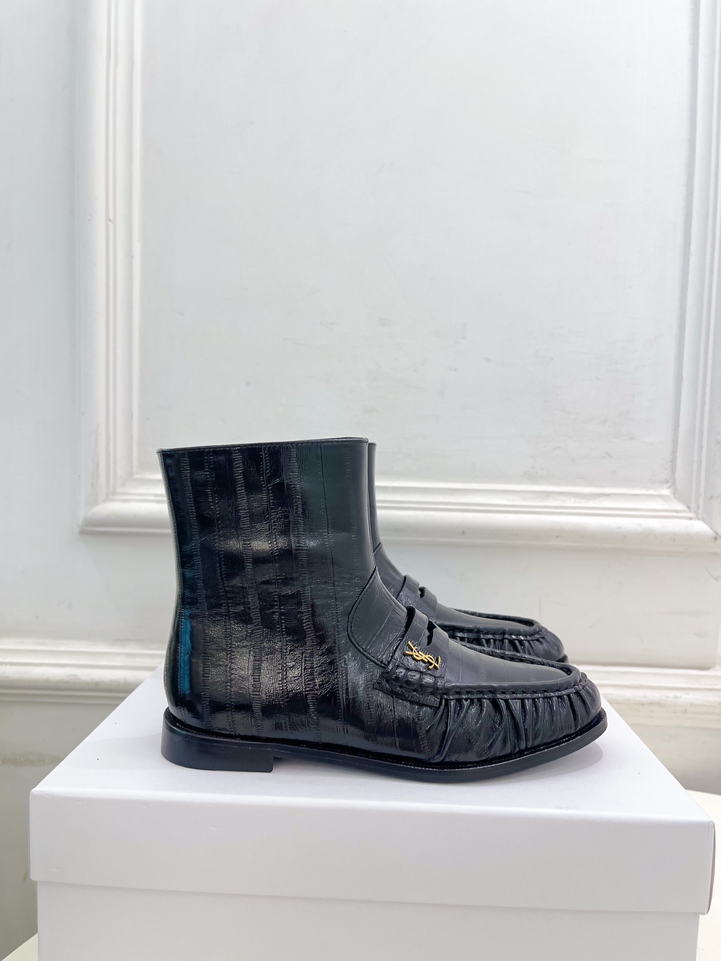 Yves Saint Laurent Wrinkled Loafer Boots - Black Leather Ankle Boots 4 i1760729530191 5336 0 1