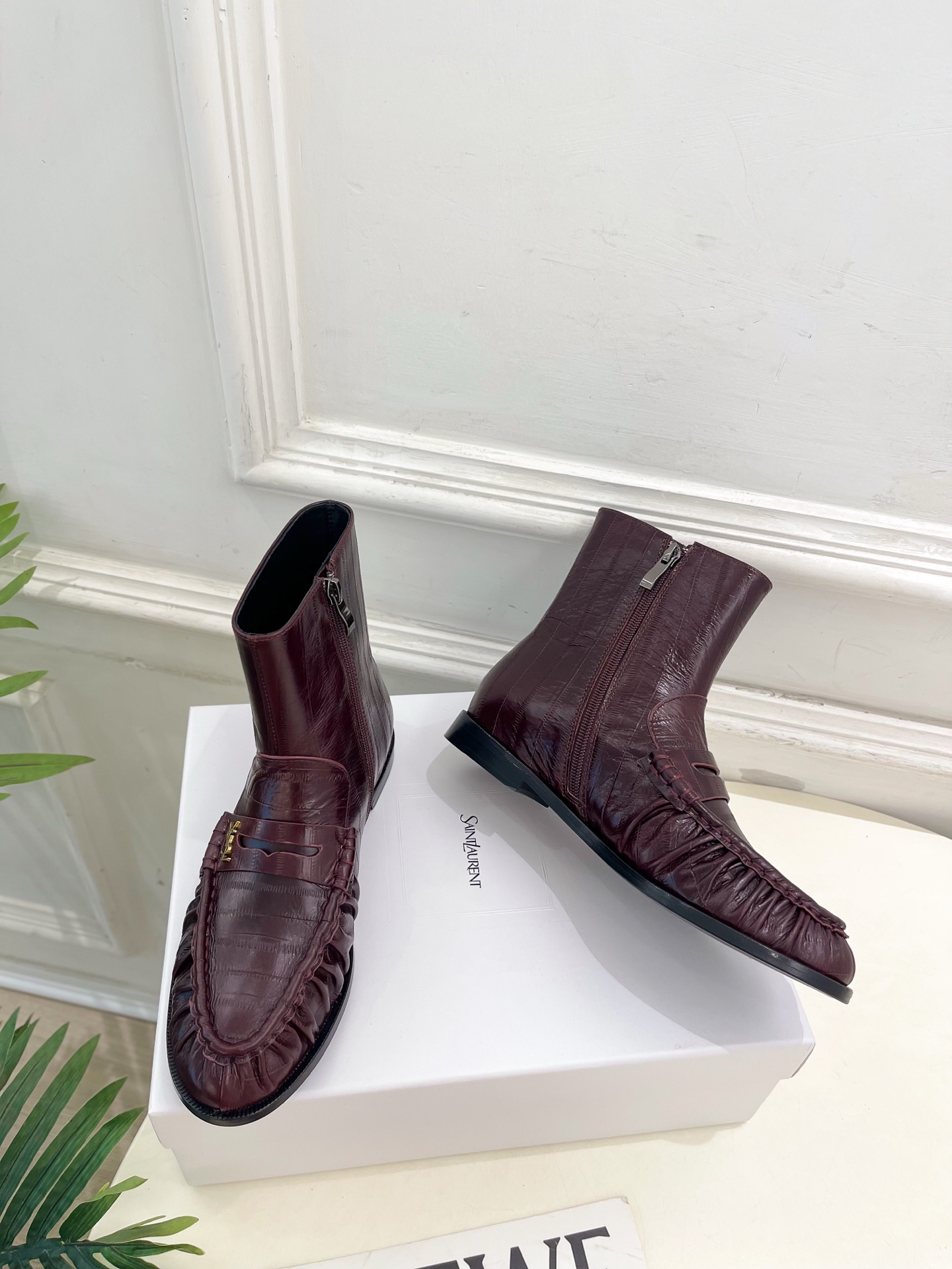 Yves Saint Laurent Wrinkled Loafer Boots - Autumn/Winter 2025 Collection 6 i1760729557832 1295 0 4