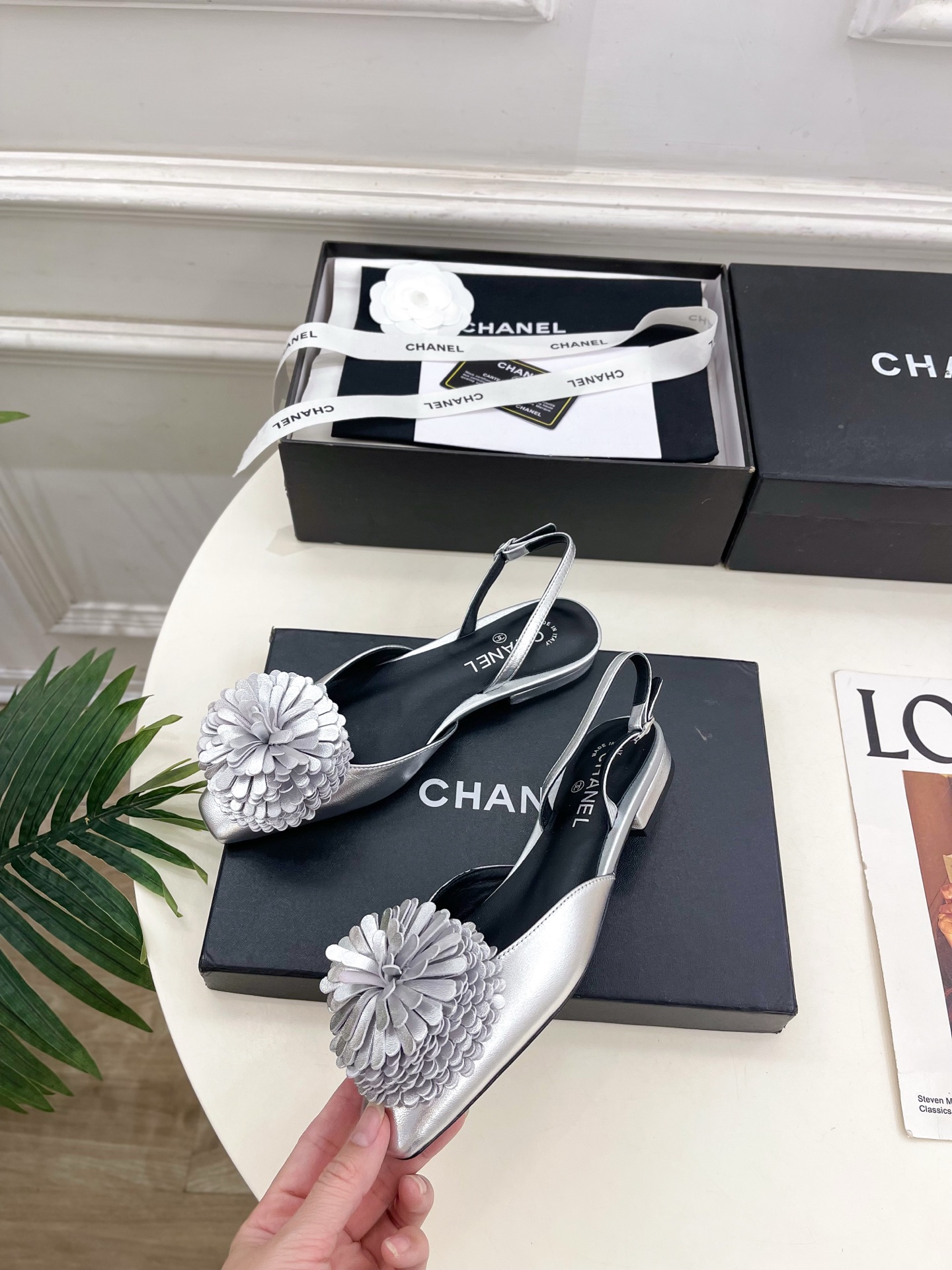 CHANEL women's shoes 𝐂𝐇𝐀𝐍𝐄𝐋 | Xiaoxiang 26𝐬𝐬 — photo 3
