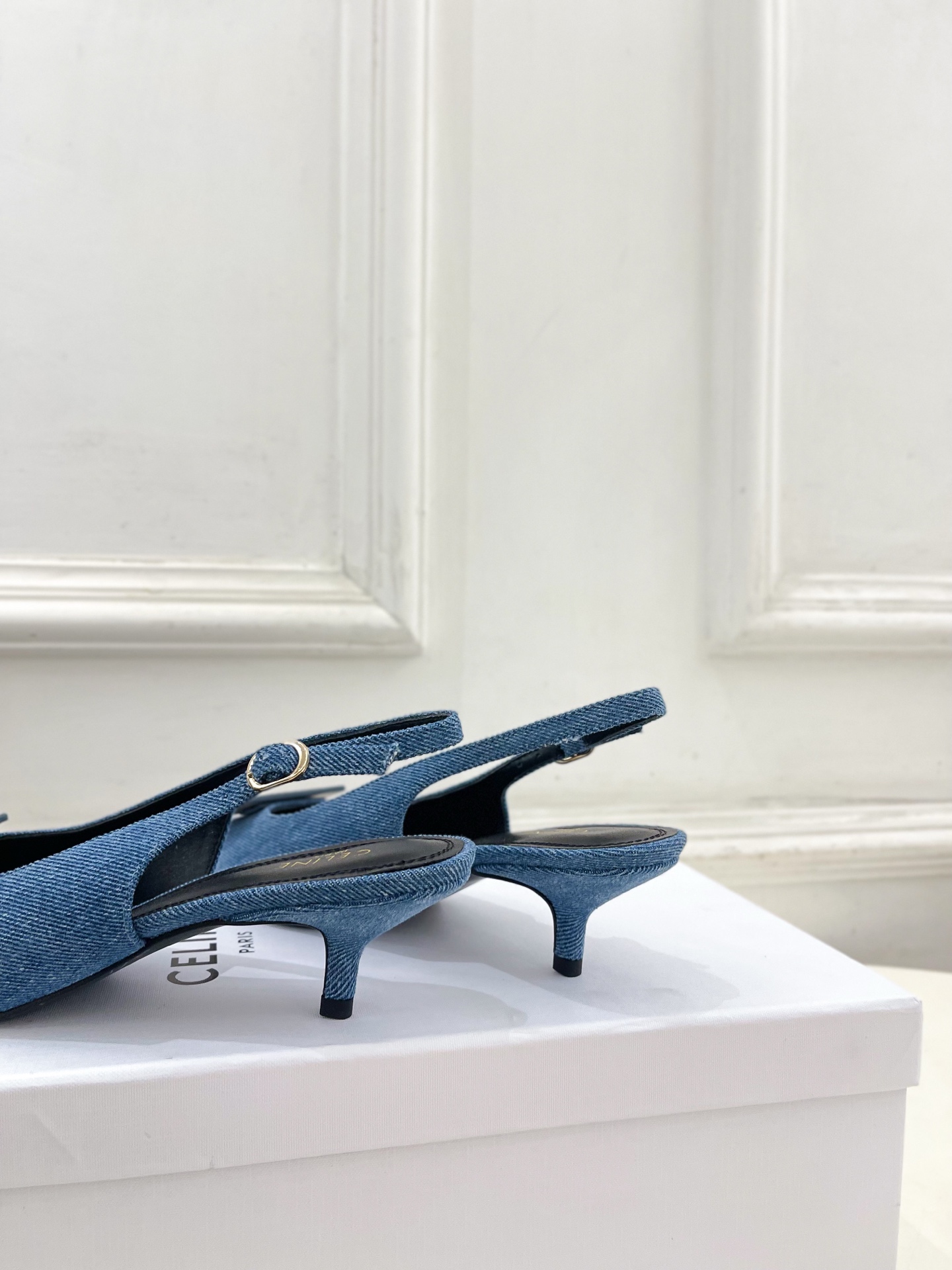 CELINE women's shoes CELINE | 26𝐬𝐬 — photo 7