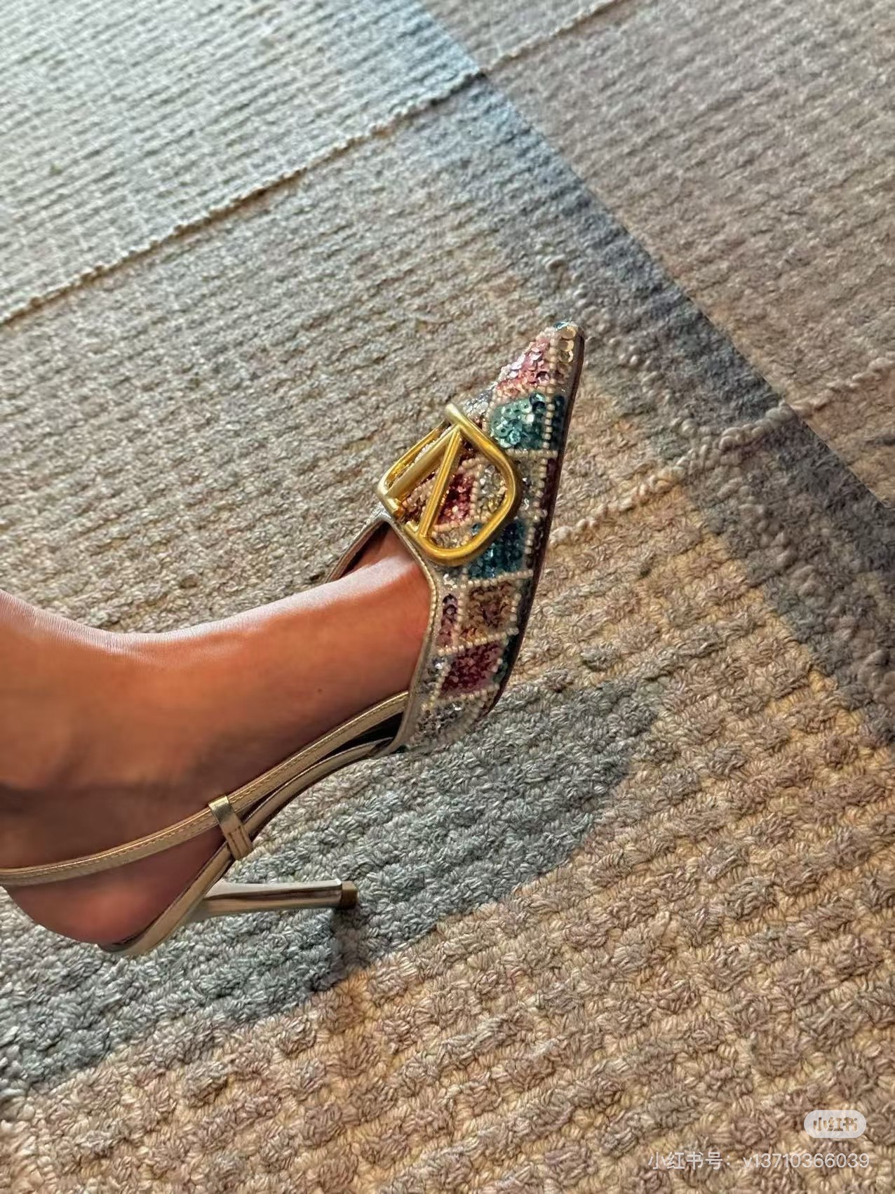 NO:722669,Foot matching demonstration, high heels sandals, sandals, high heels19860909上脚搭配示范,高跟鞋凉鞋,sandals,high heels,Women's Shoes