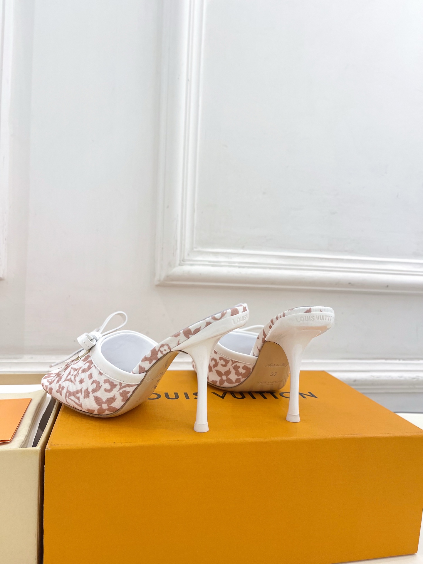 Designer Slide Sandal
